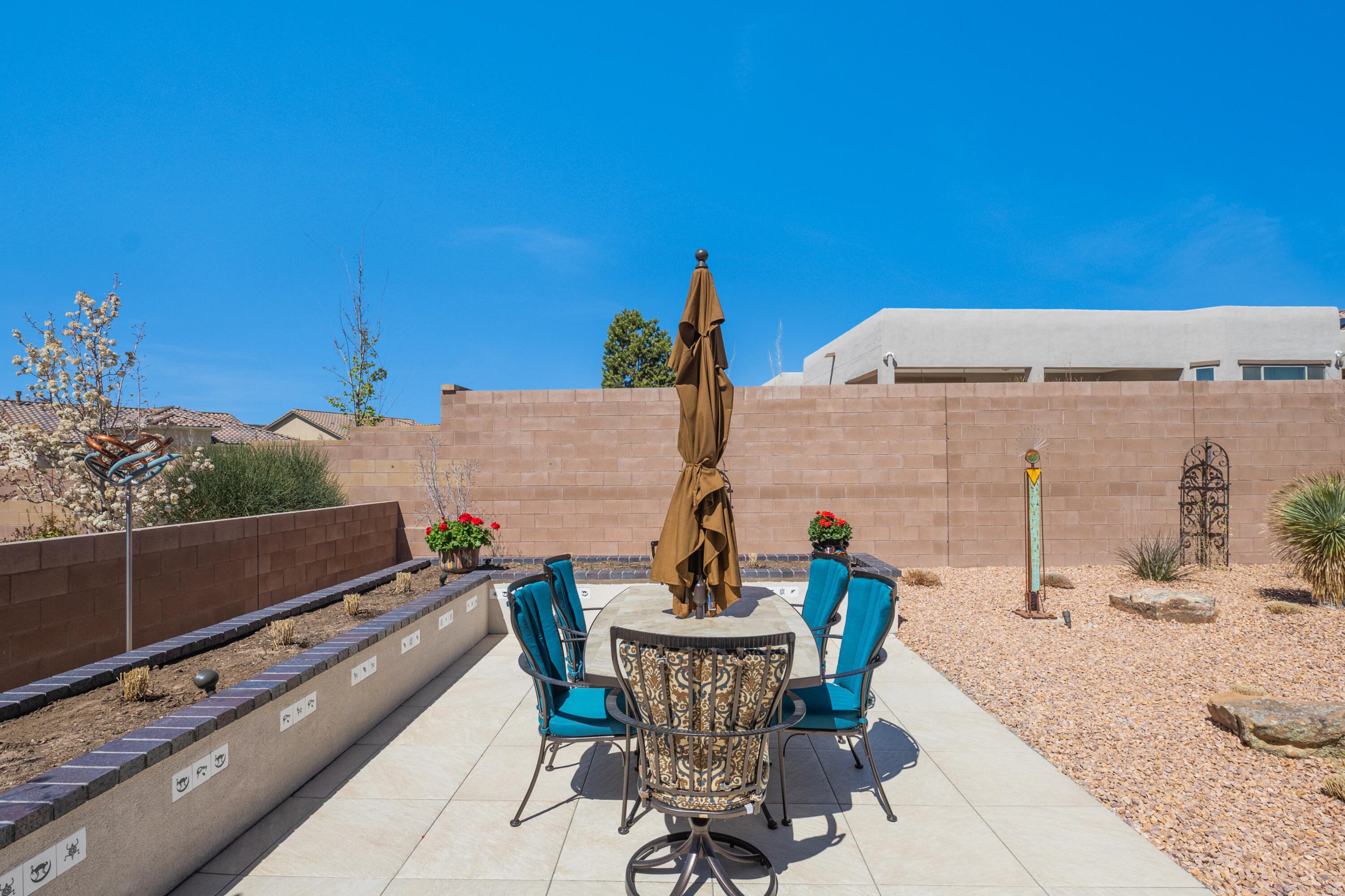 2305 Chuckwalla Spring Trail NW