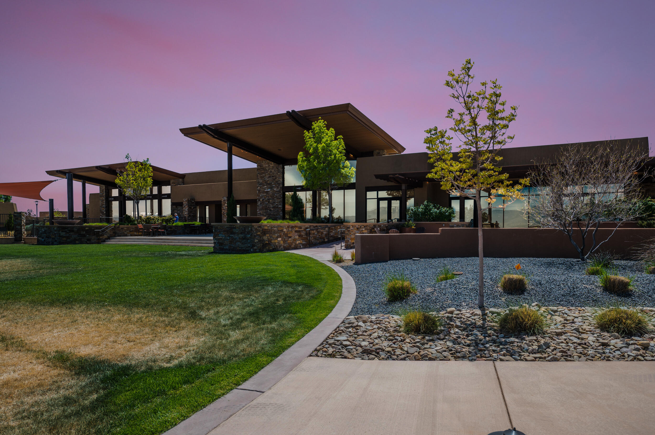 2305 Chuckwalla Spring Trail NW