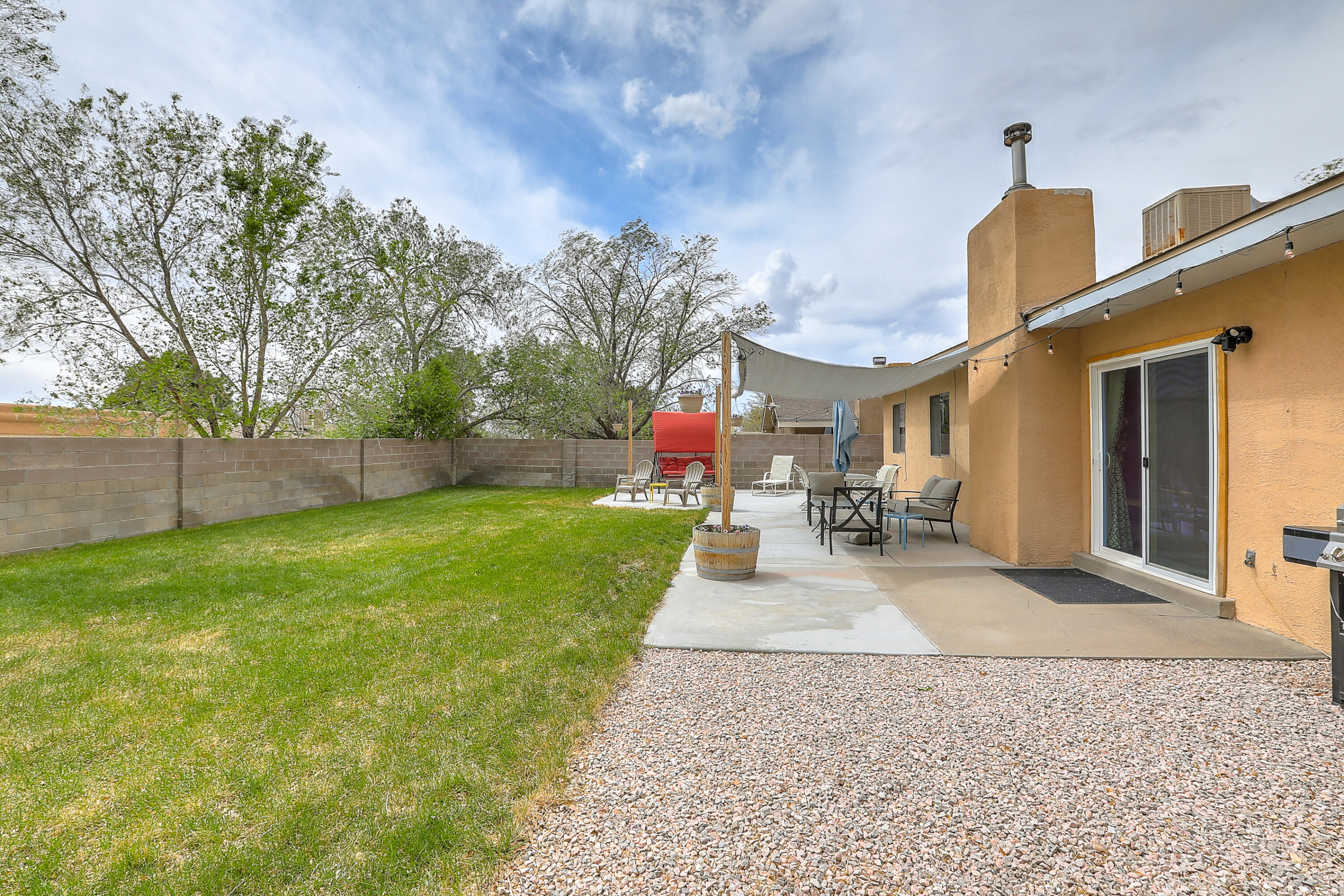 8808 Old Glory Court NE
