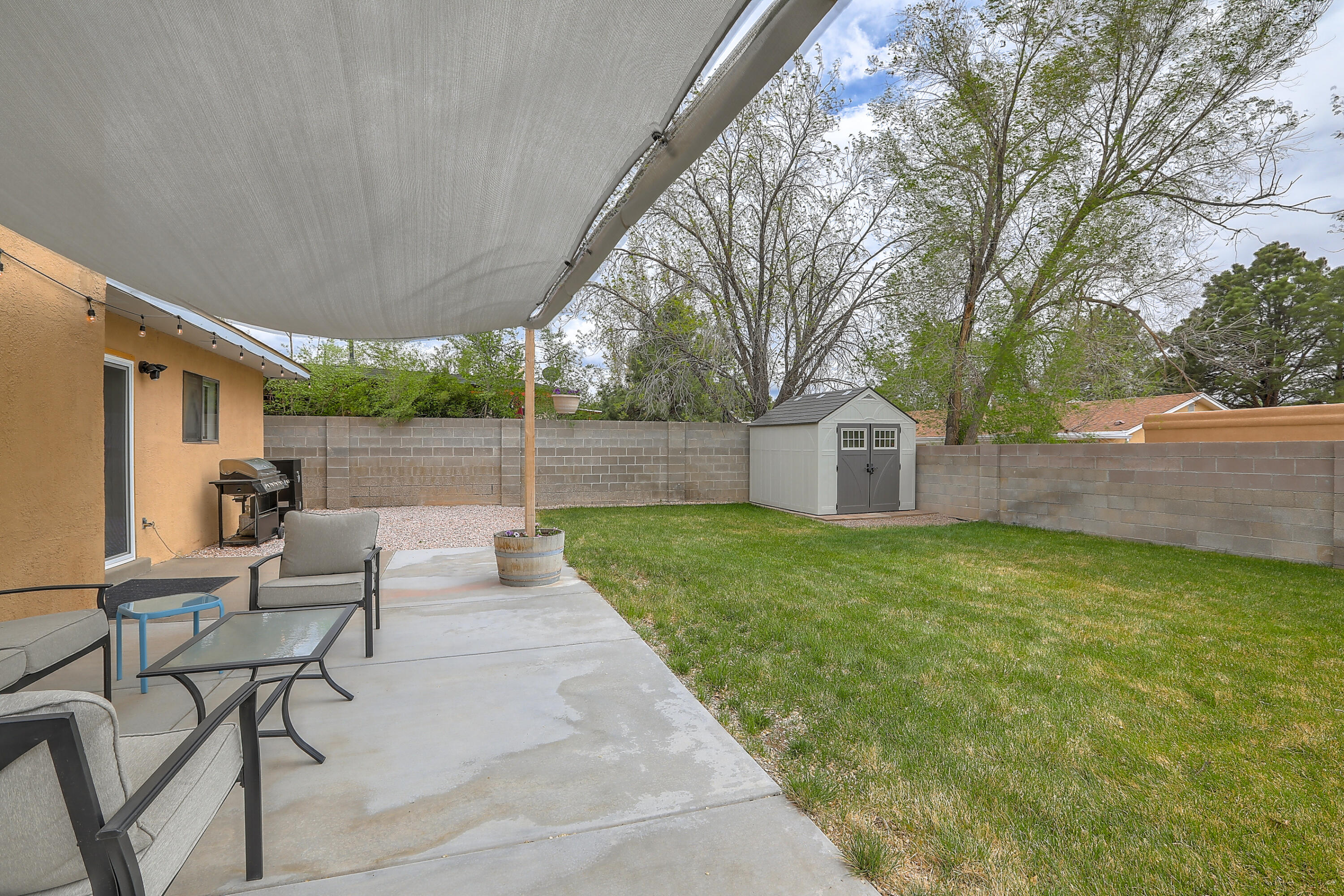 8808 Old Glory Court NE