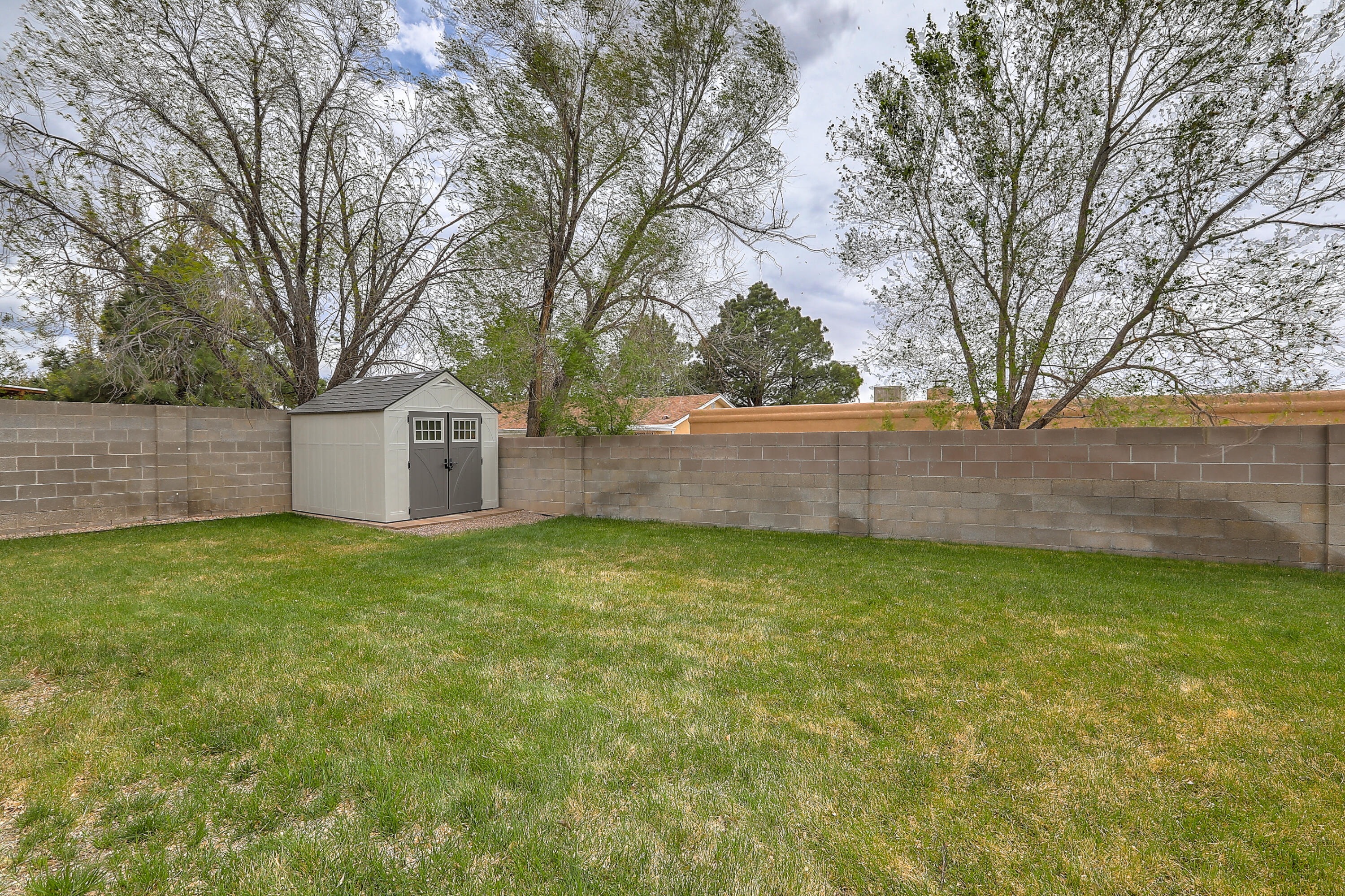 8808 Old Glory Court NE
