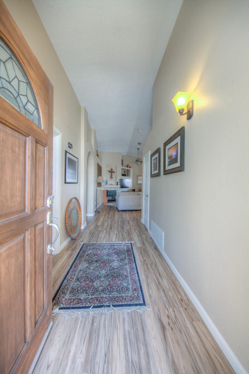 5305 Norte Vista Road NW