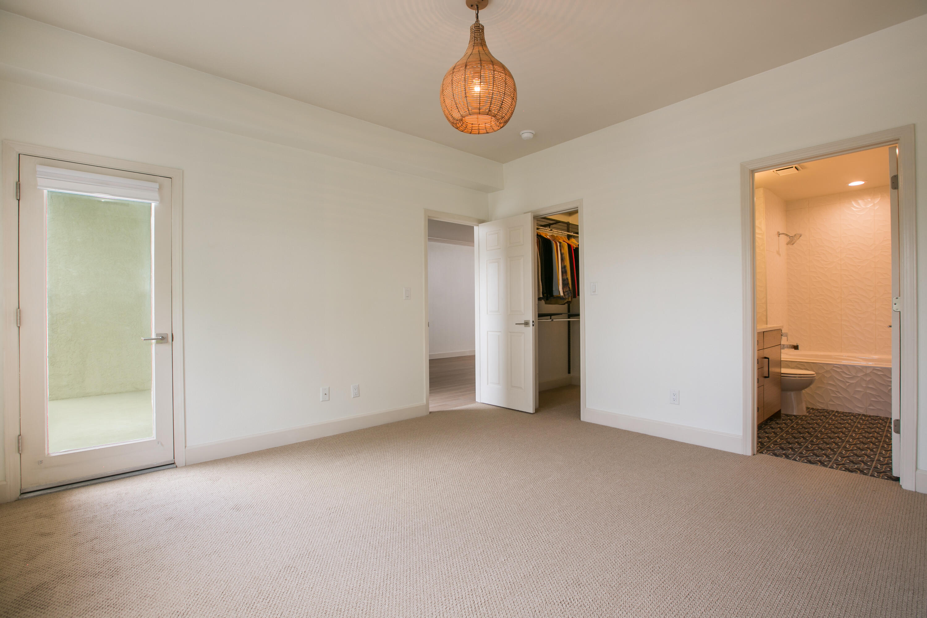 1325 Park Avenue SW Unit: 310
