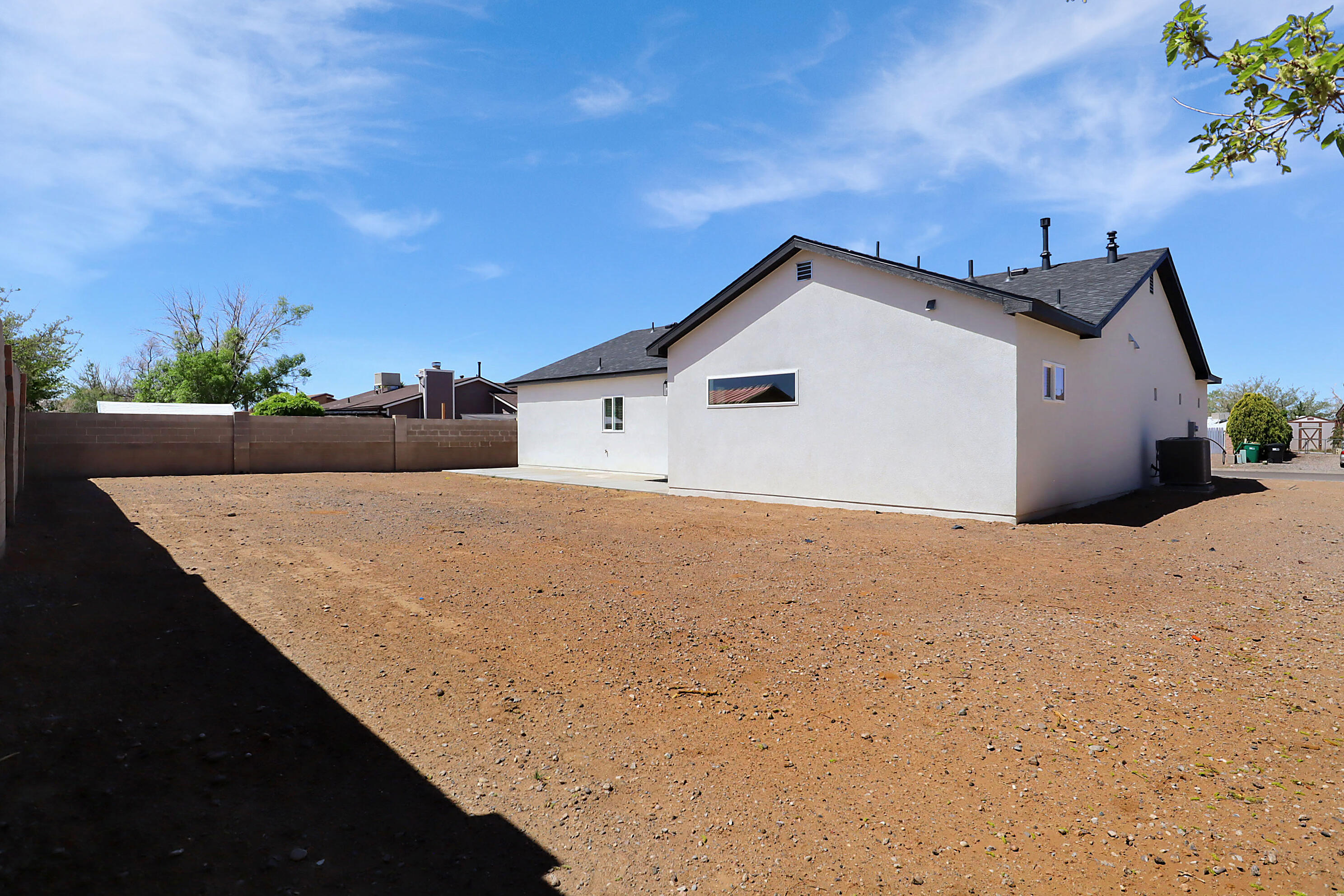 853 Fraser Drive SE