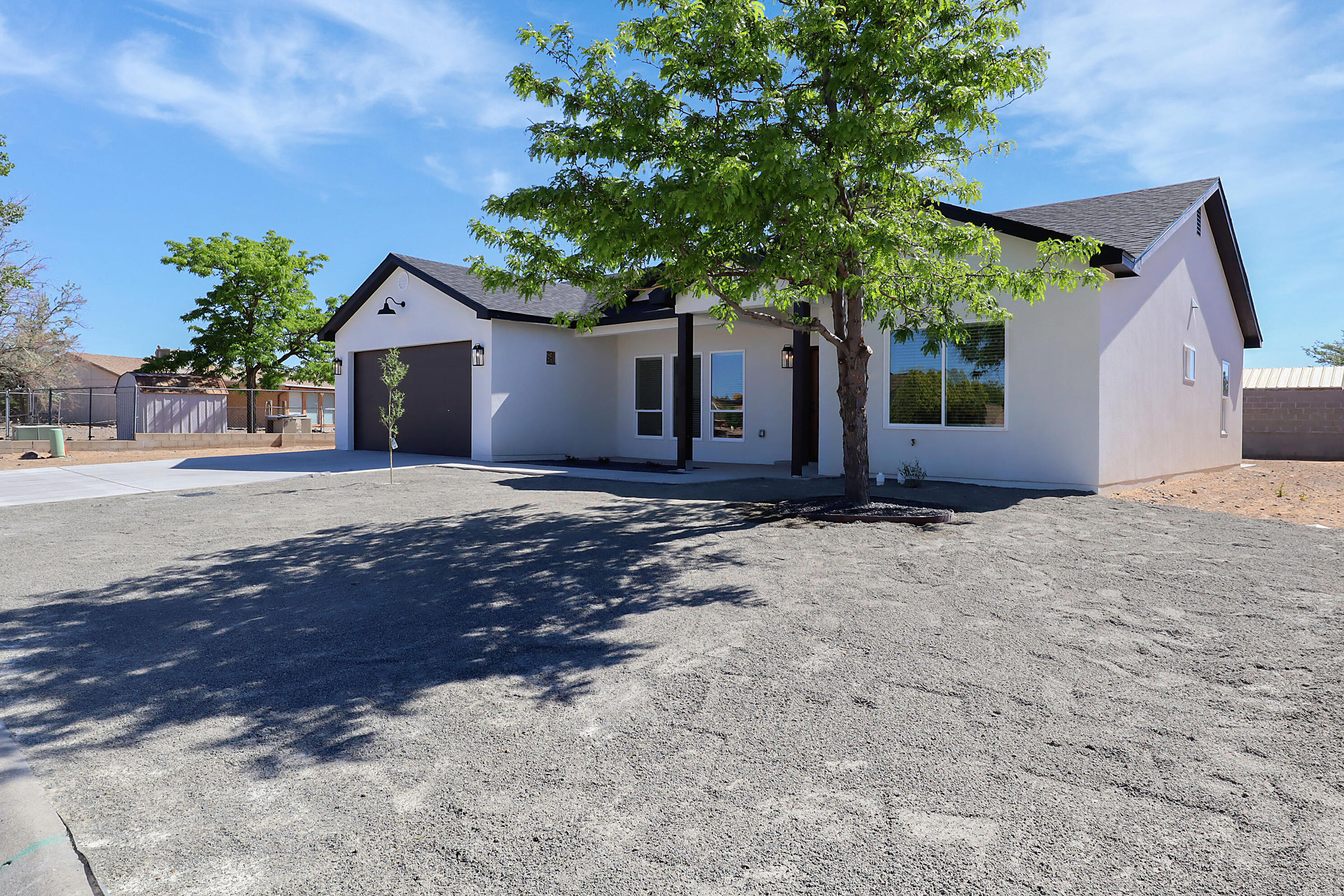 853 Fraser Drive SE
