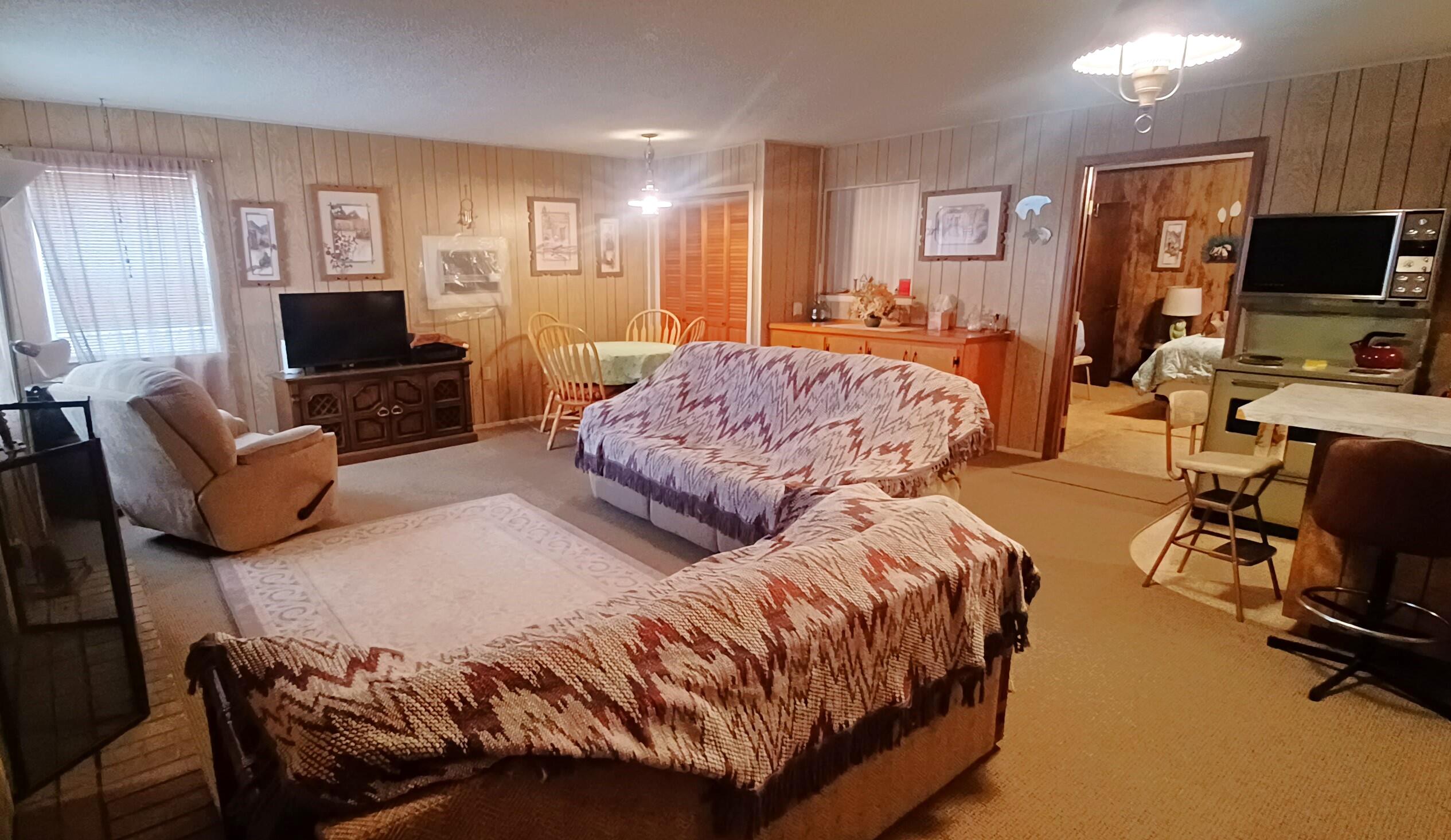127 Caballo Road