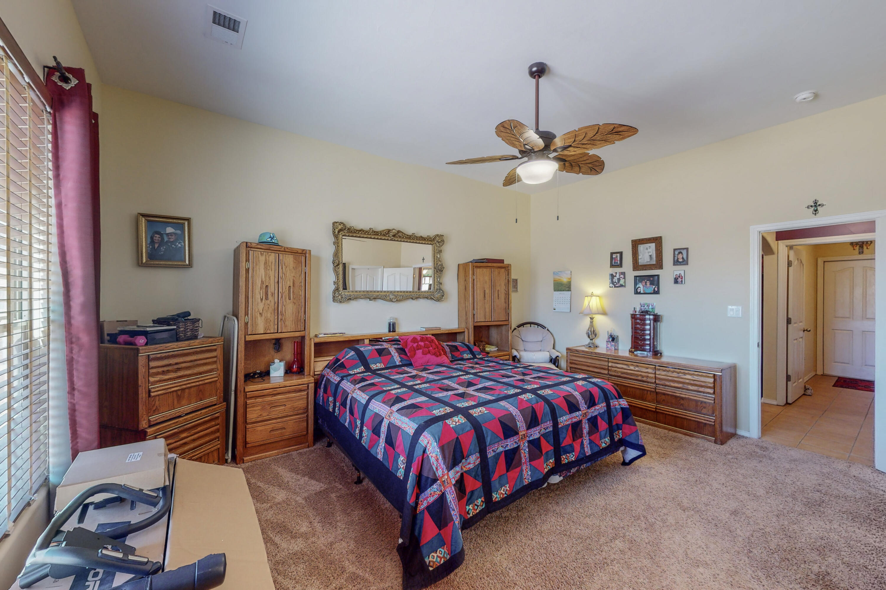 861 Loma Pinon Loop NE