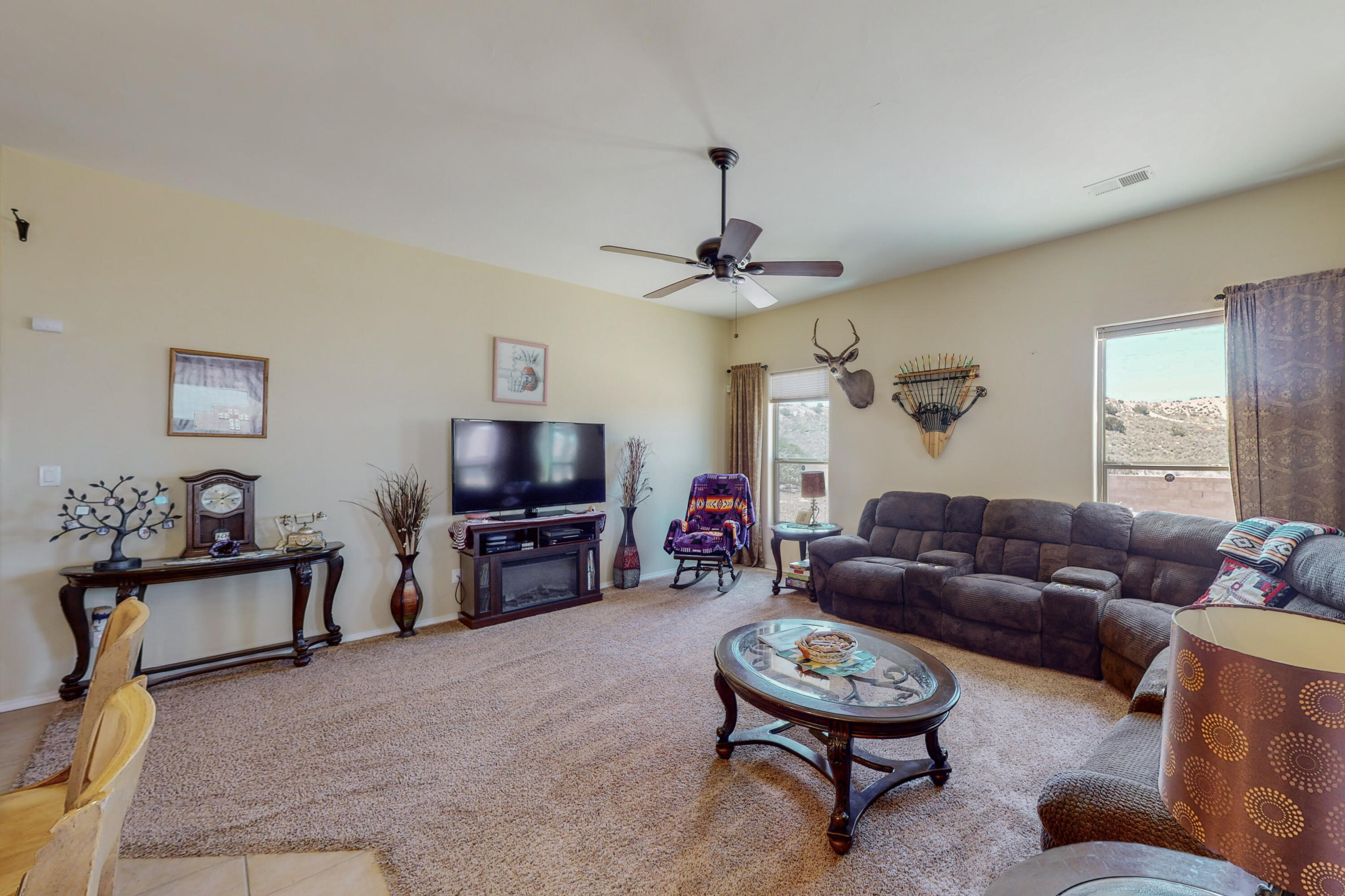 861 Loma Pinon Loop NE