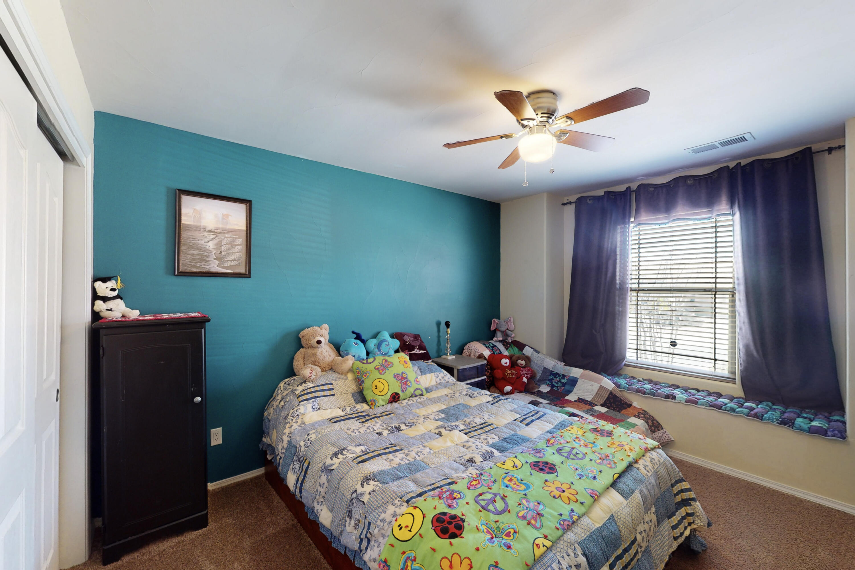 861 Loma Pinon Loop NE