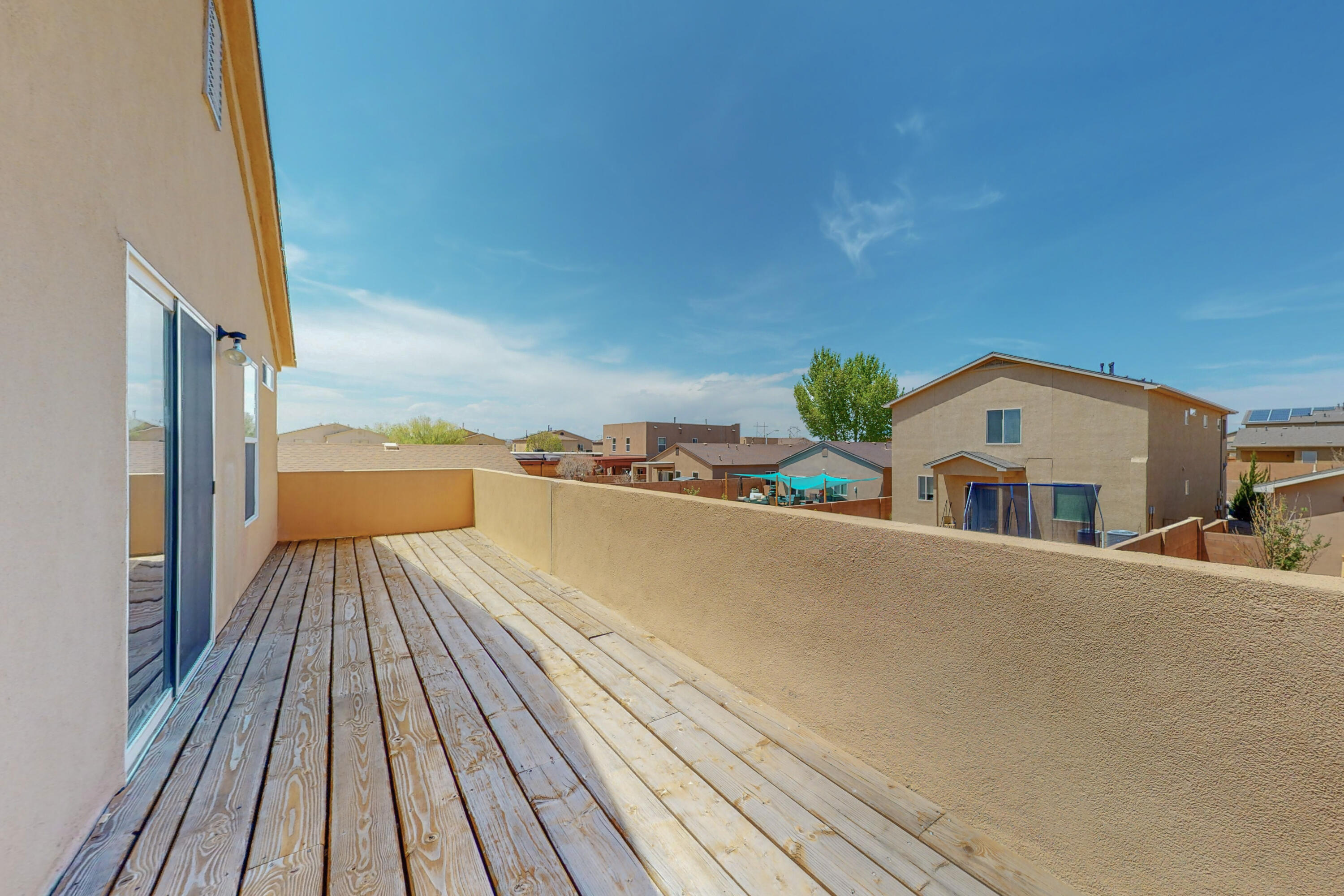 1017 Desert Paintbrush Loop NE