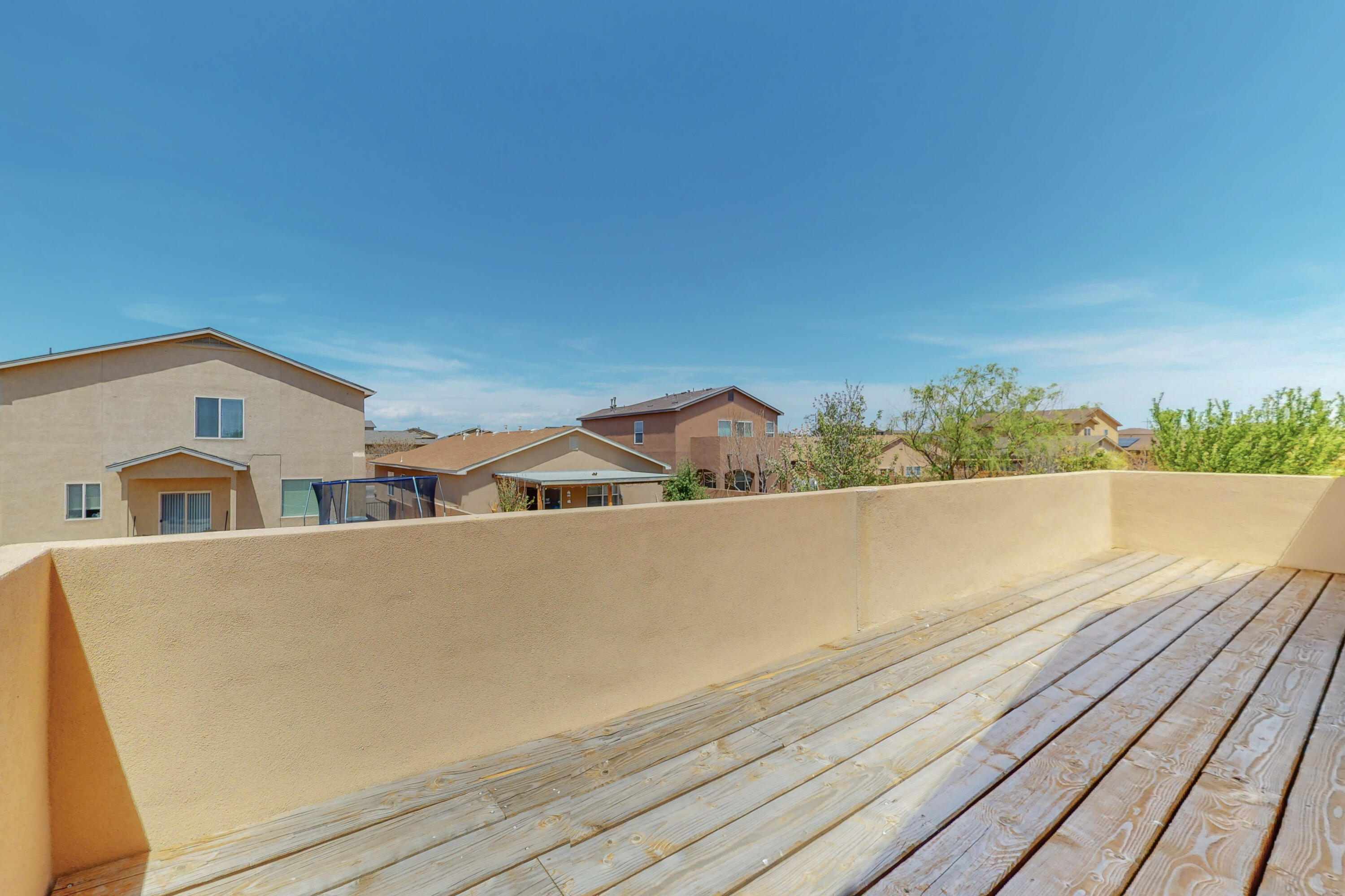 1017 Desert Paintbrush Loop NE