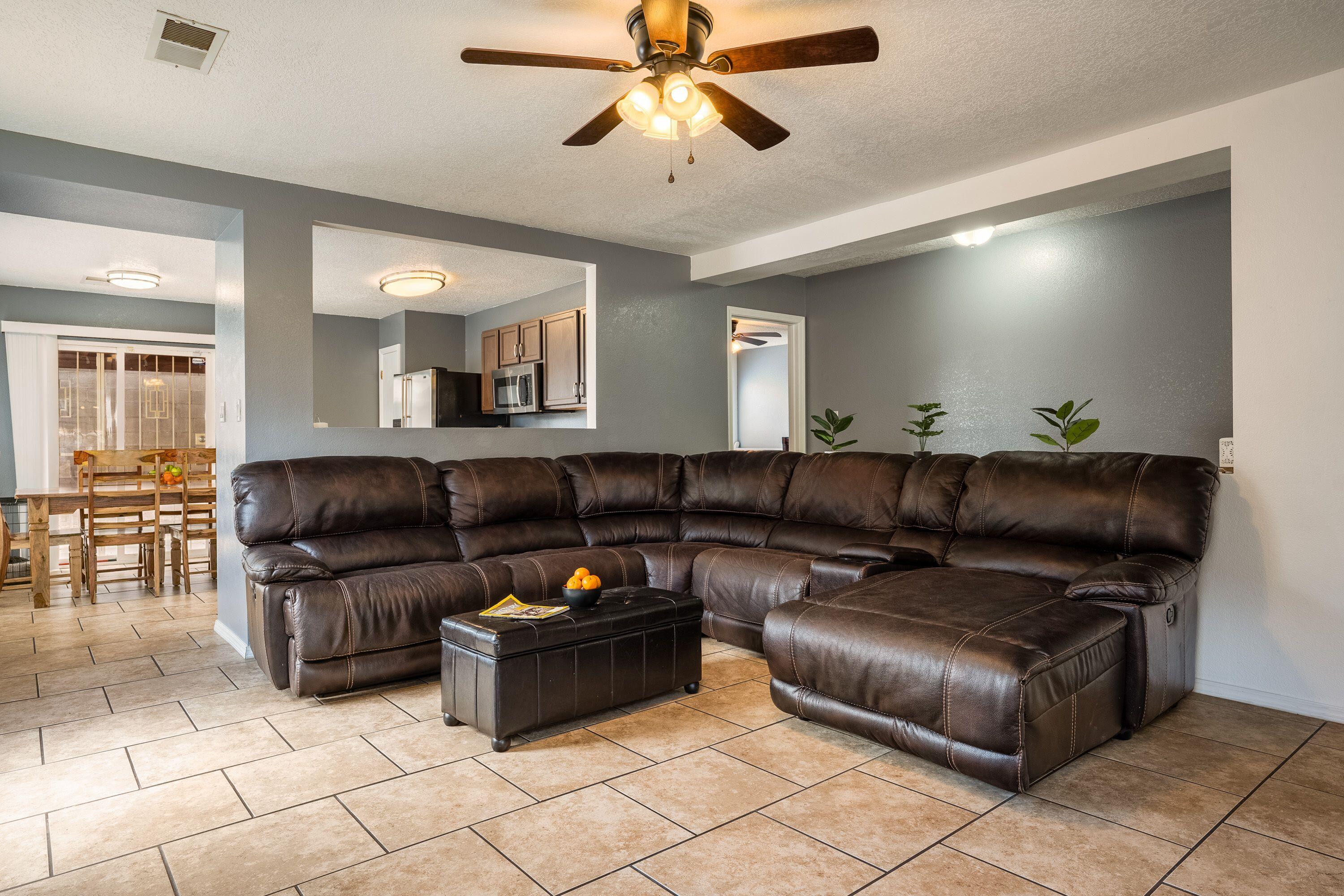 9412 Desert Rim Road SW