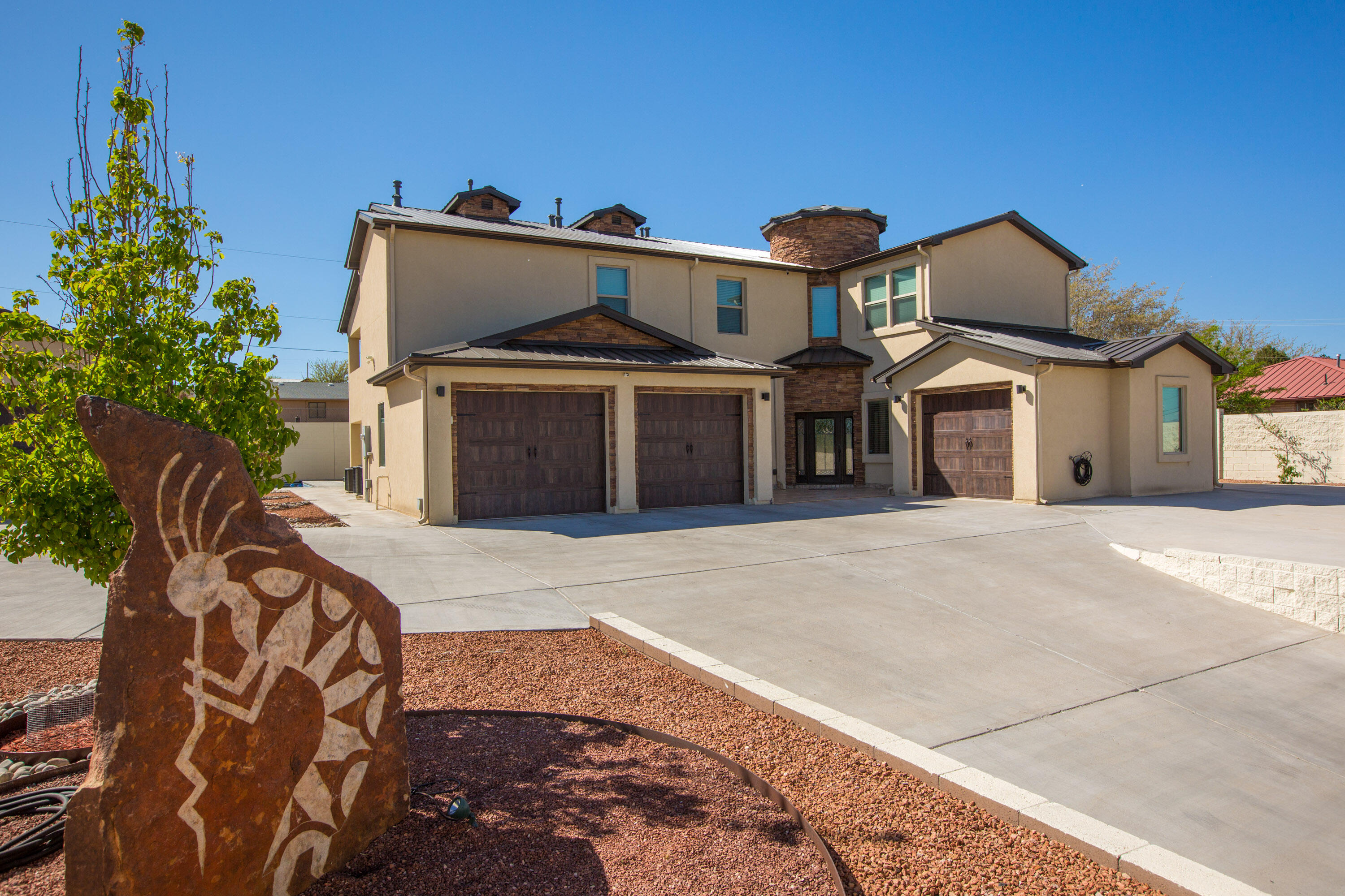 611 Socorro Drive