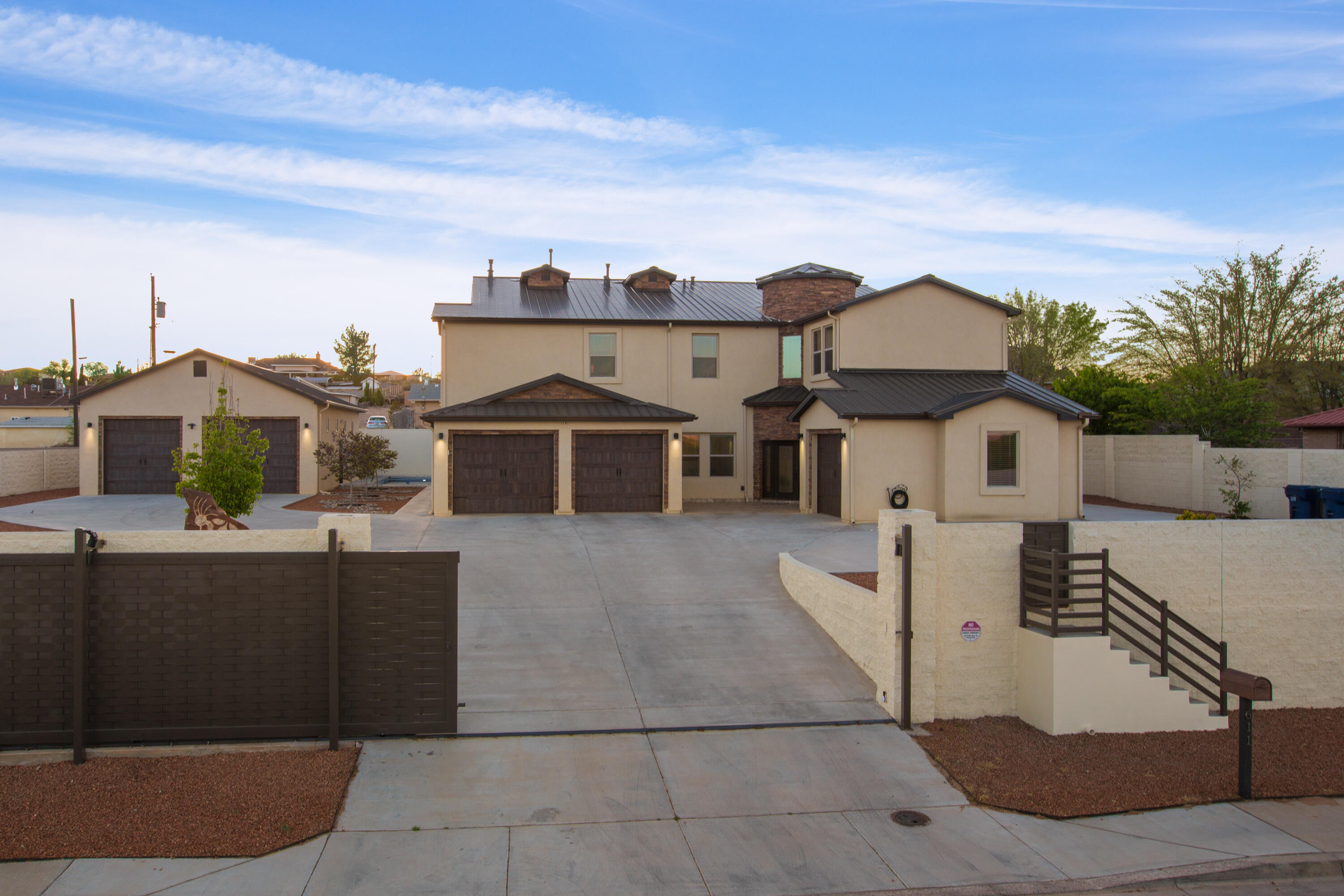 611 Socorro Drive
