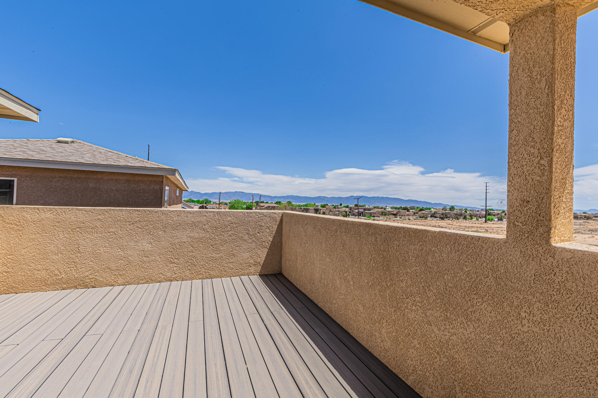 960 Firewheel Loop SW