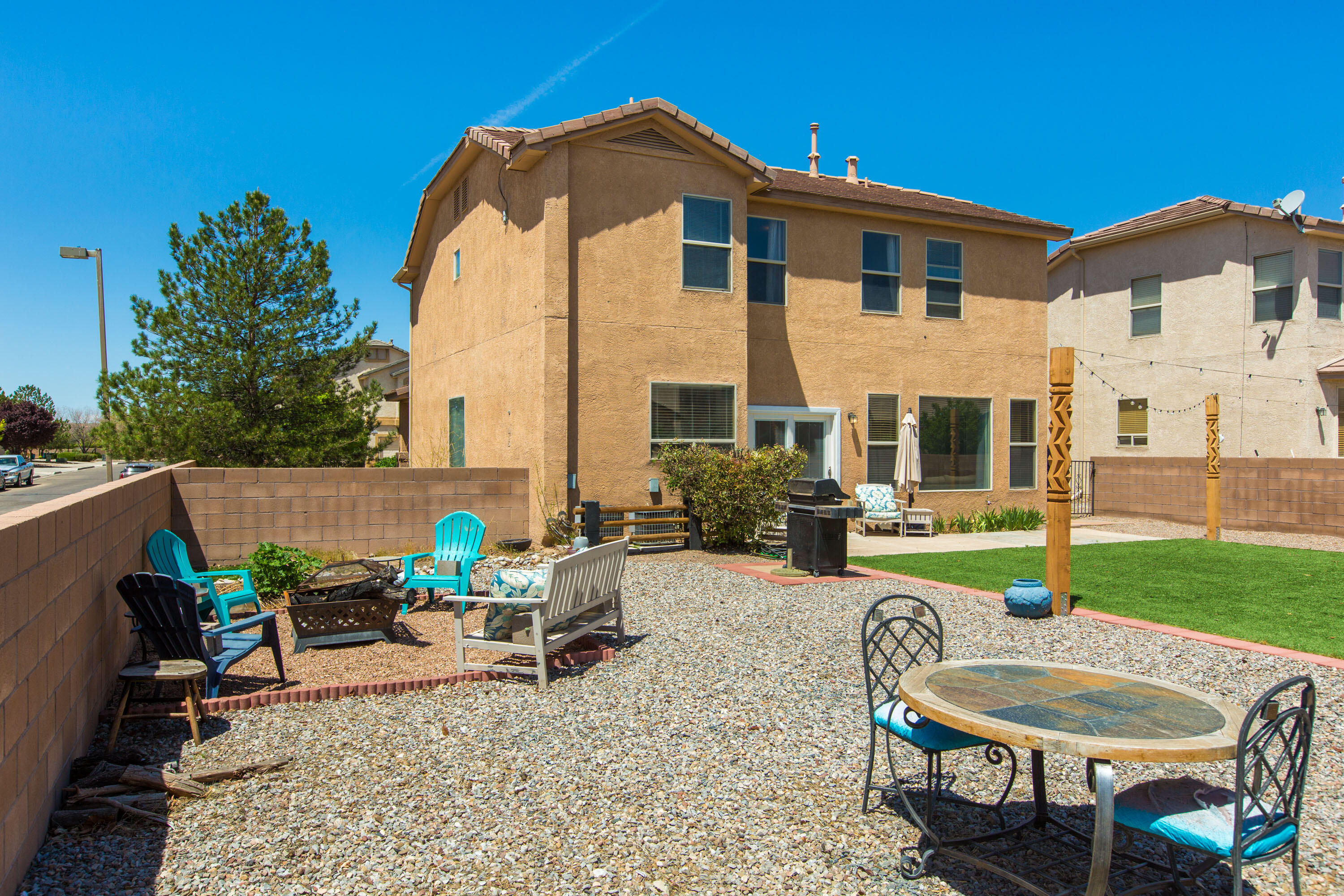 1437 Danzante Drive SE