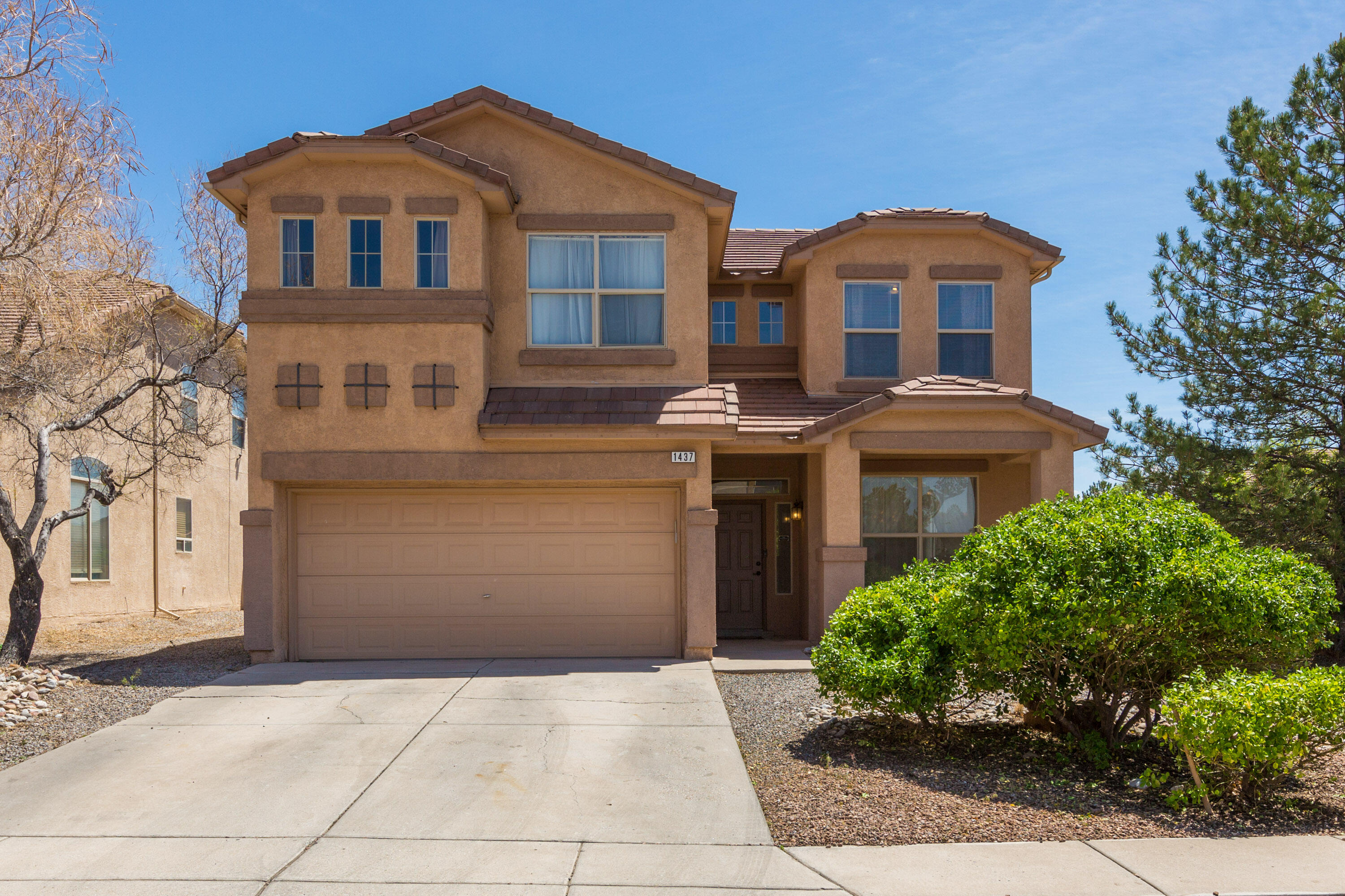 1437 Danzante Drive SE
