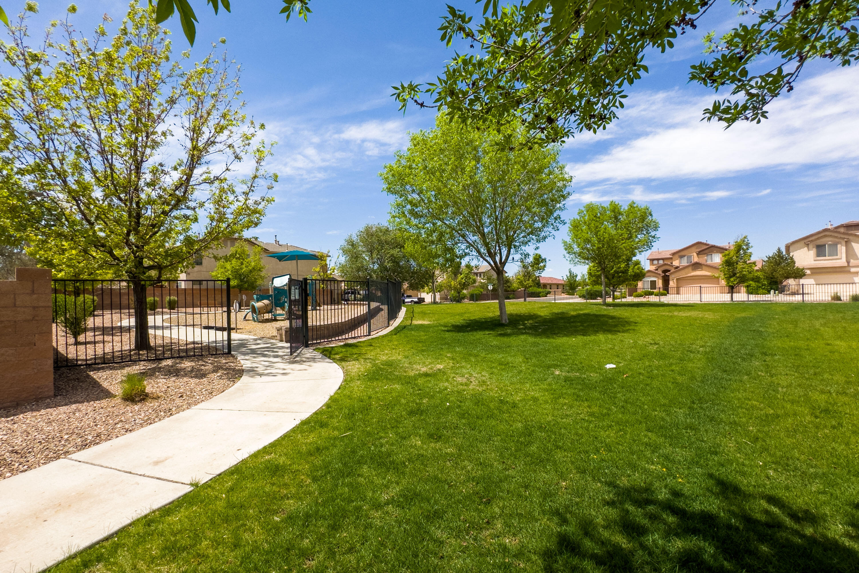 1437 Danzante Drive SE