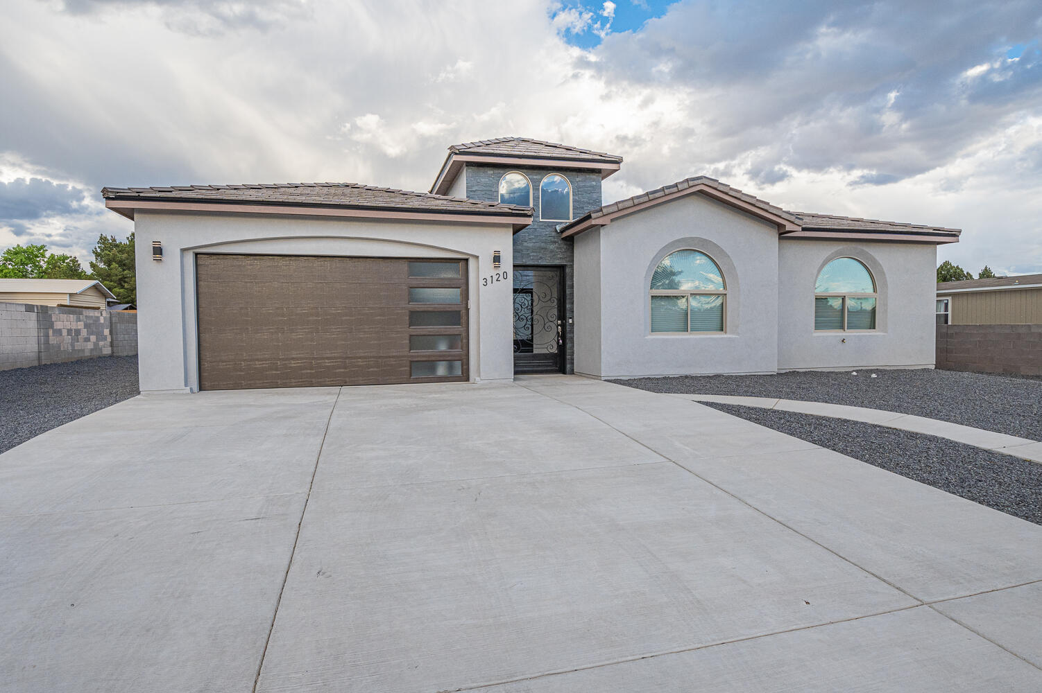 3120 Vista Grande Drive NW
