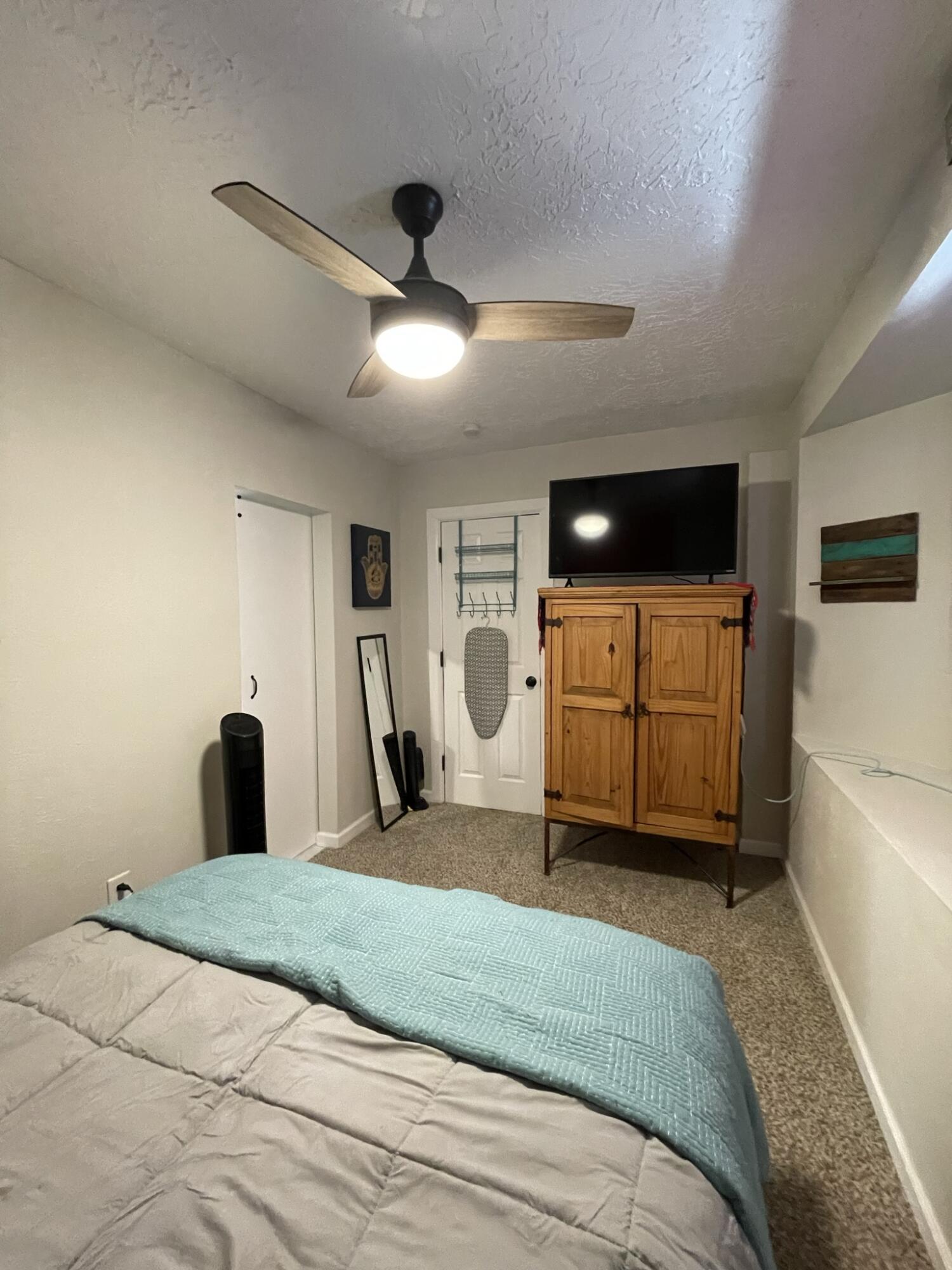 1019 Cerro Vista Road SW