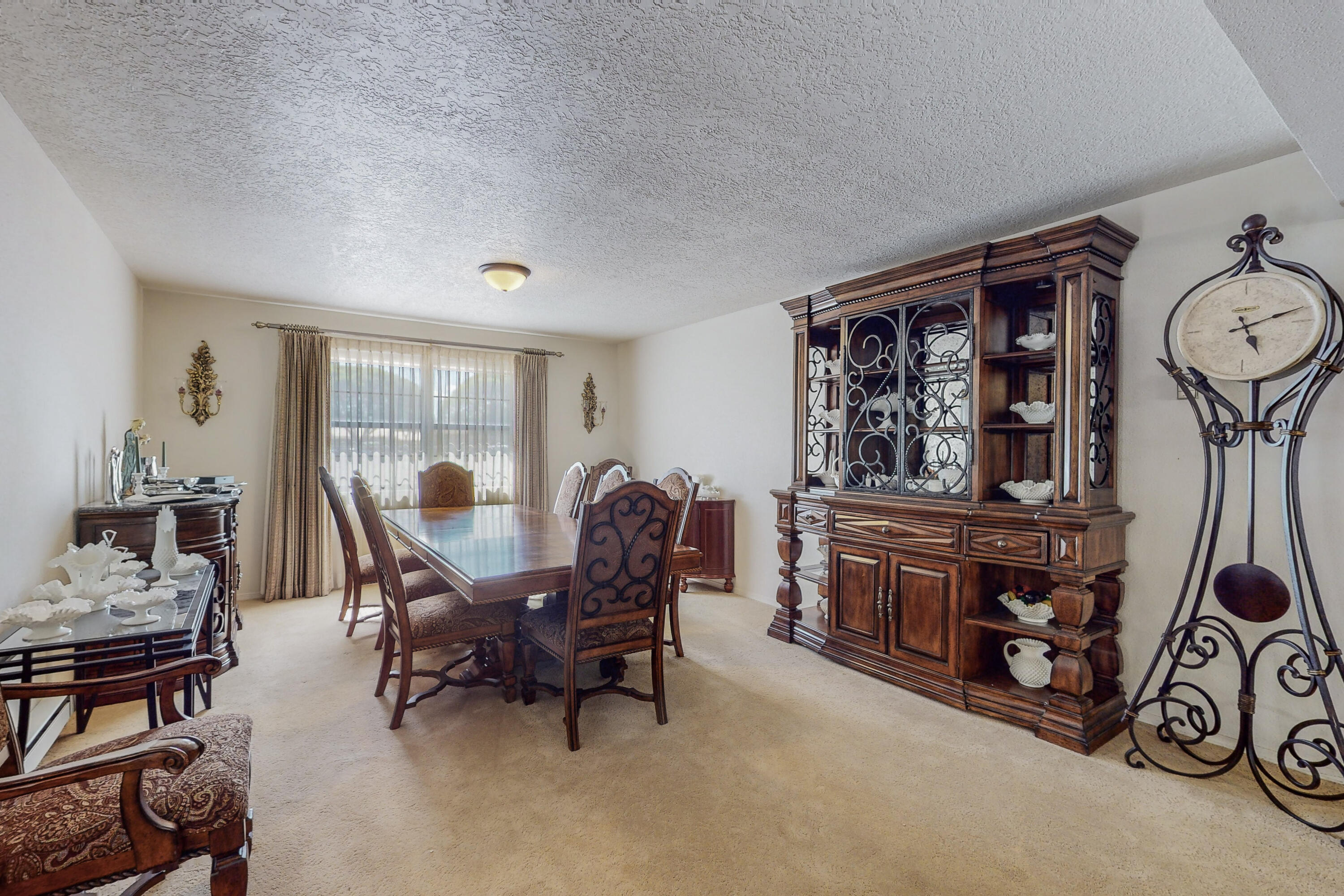 2075 Camino De Chavez Road