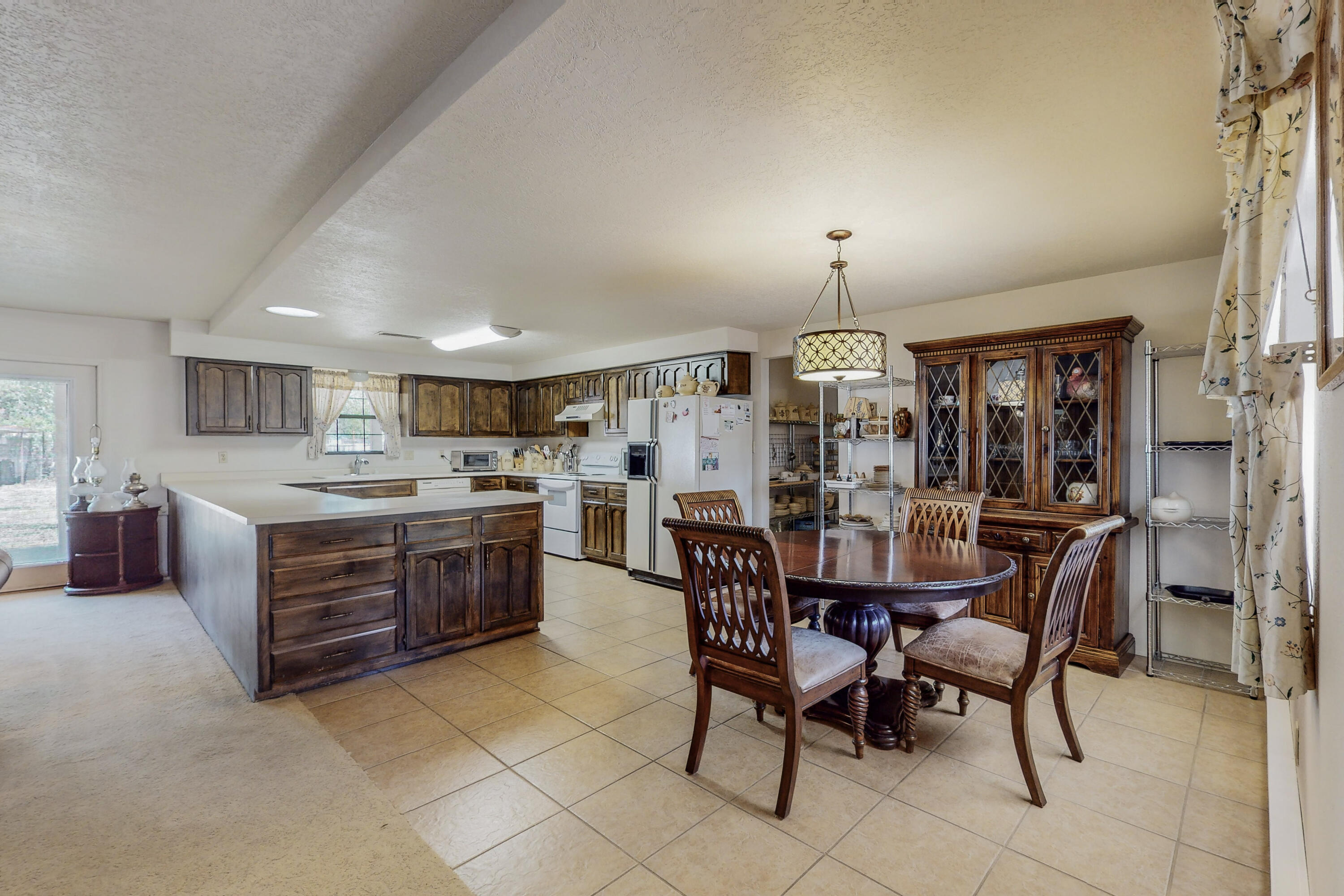 2075 Camino De Chavez Road