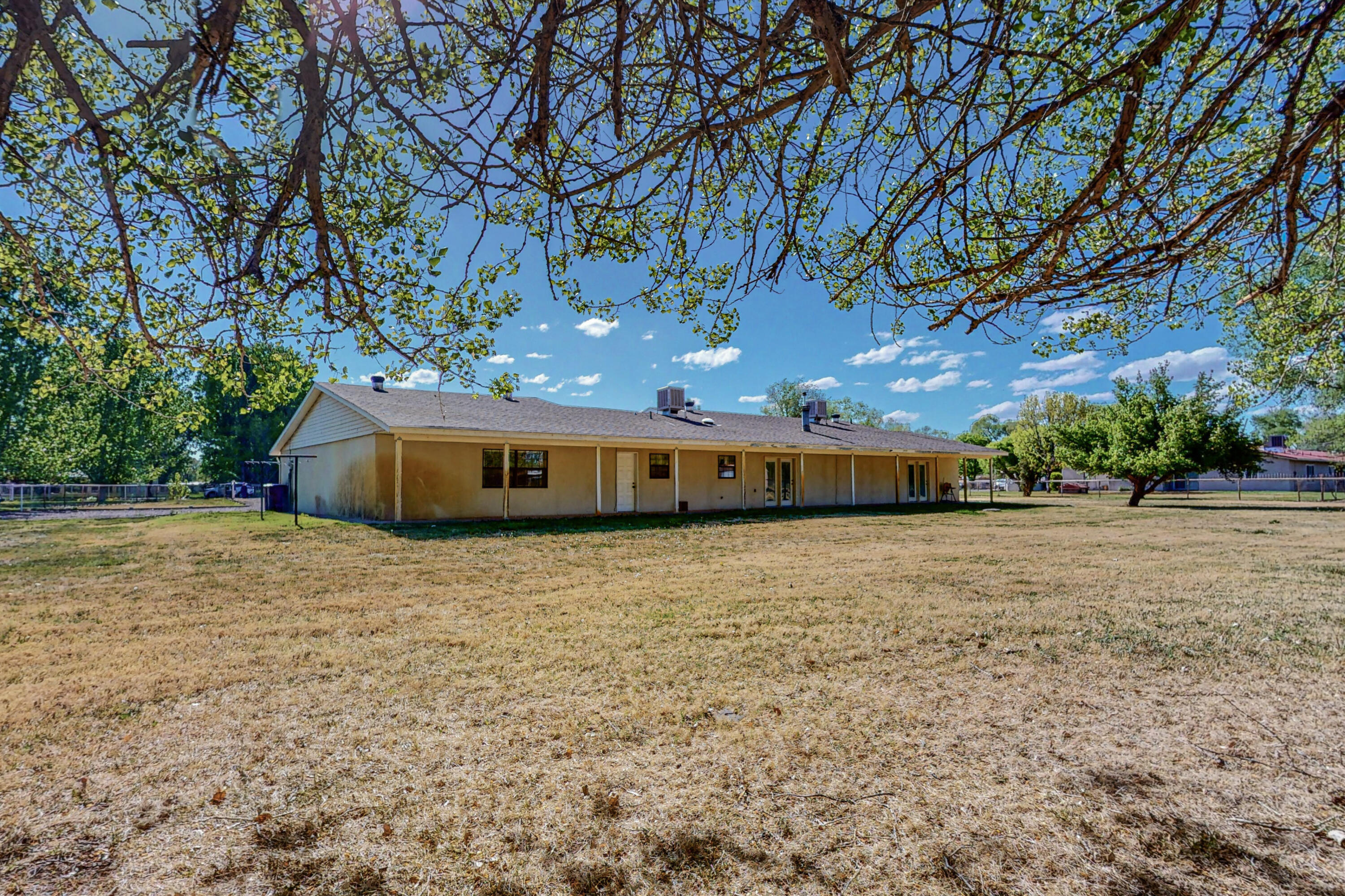 2075 Camino De Chavez Road