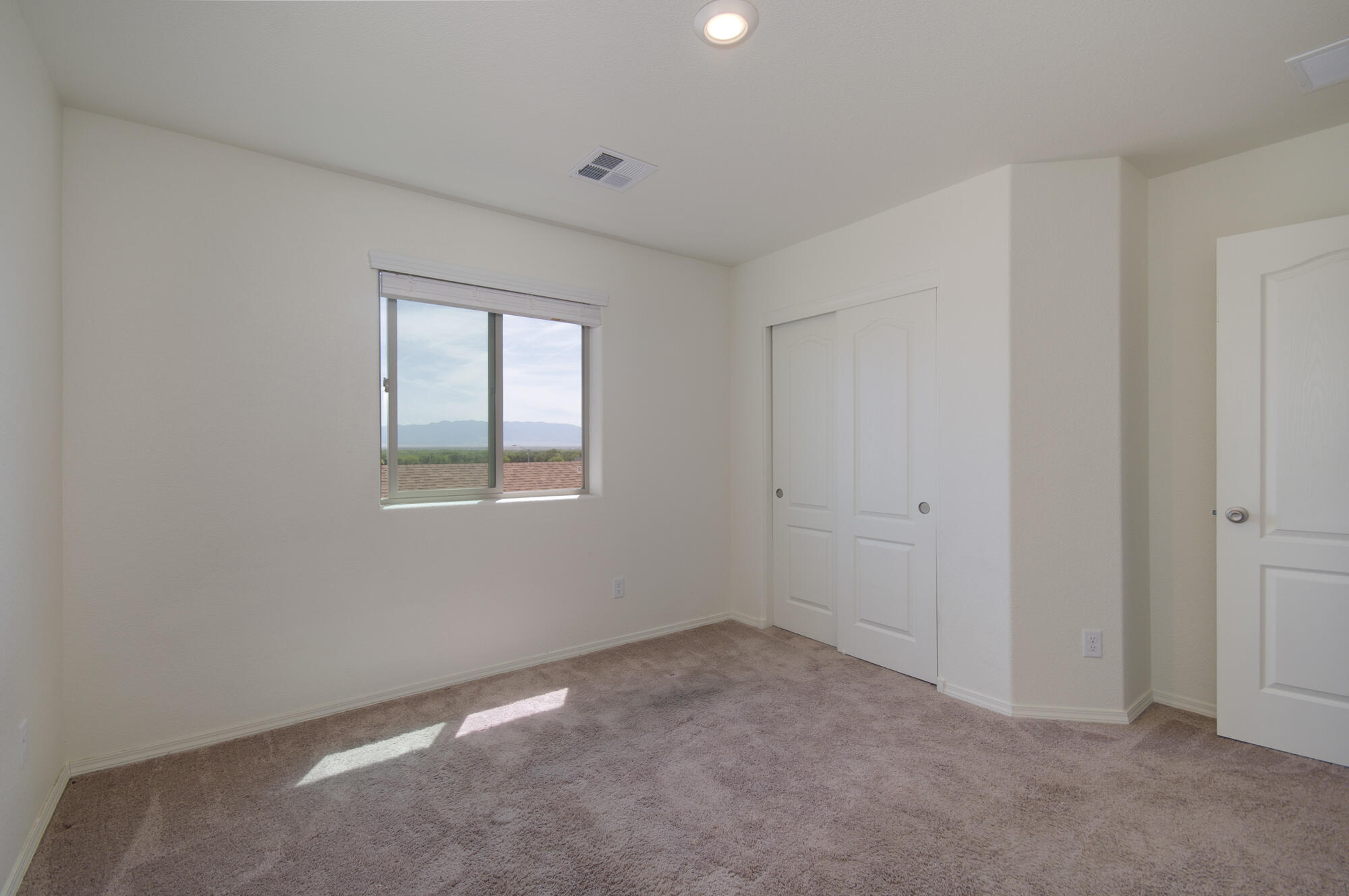 2316 Isabella Lane