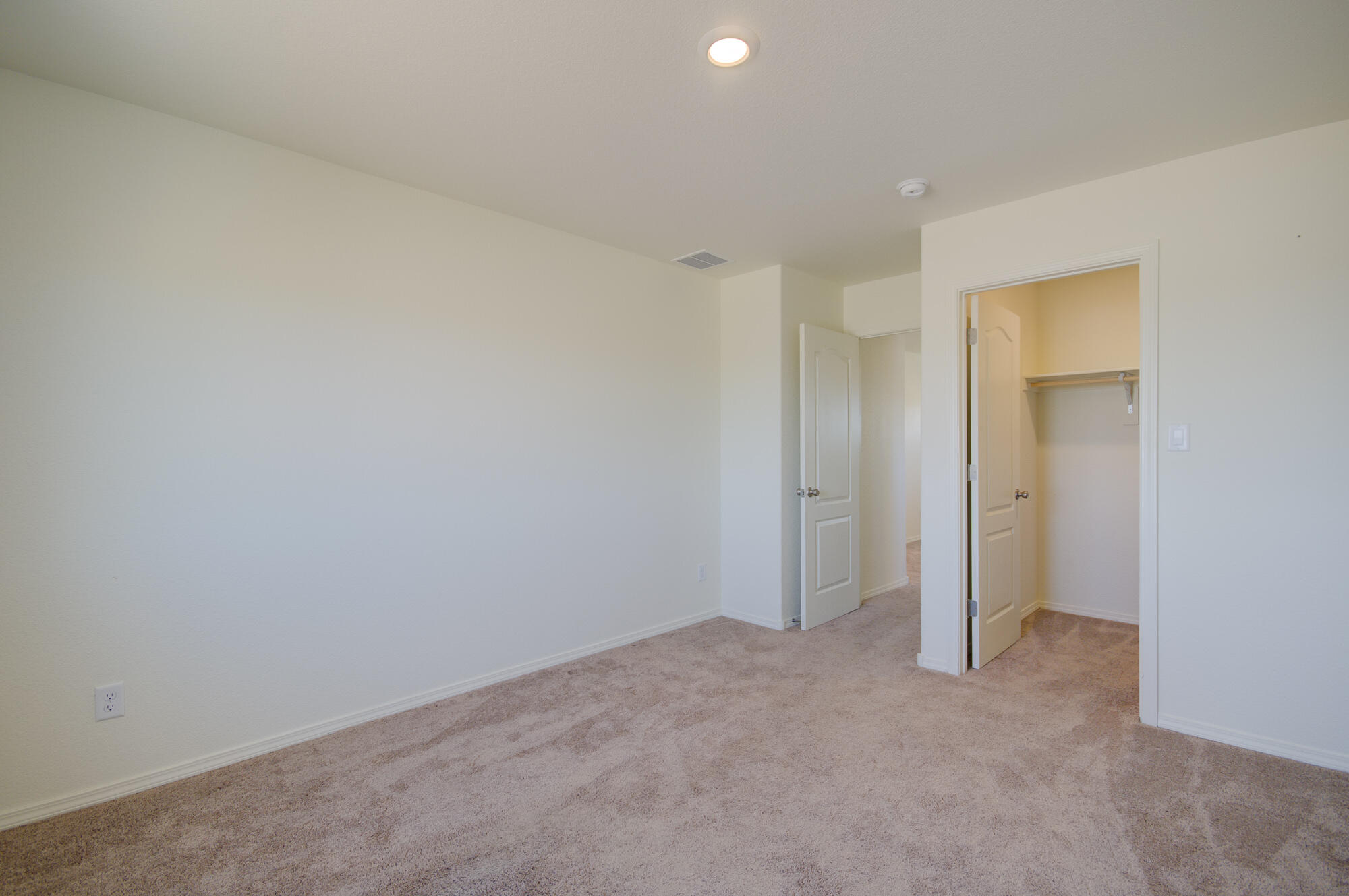 2316 Isabella Lane