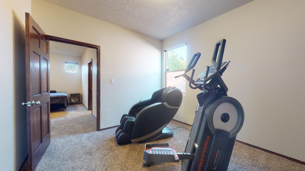 11009 Opalo Drive NW