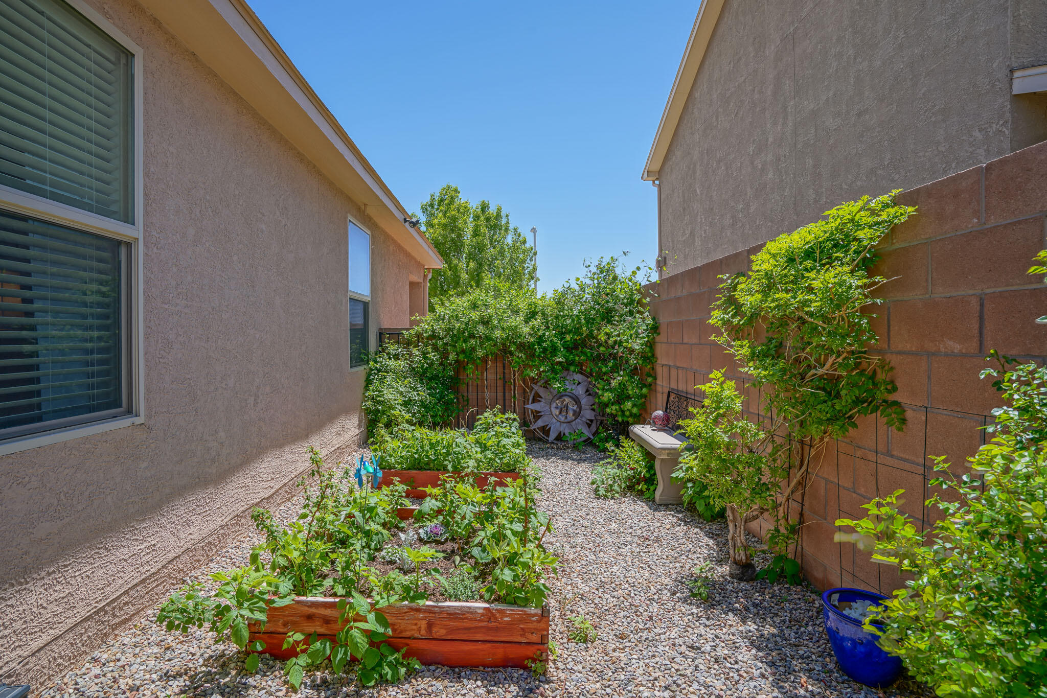 232 El Camino Loop NW