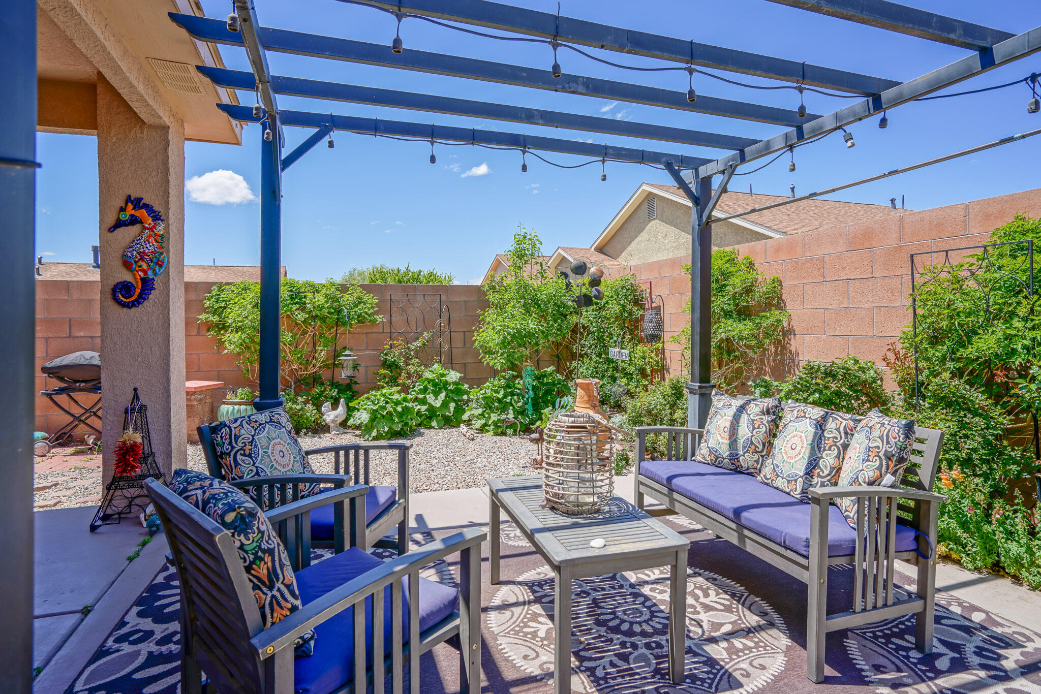 232 El Camino Loop NW