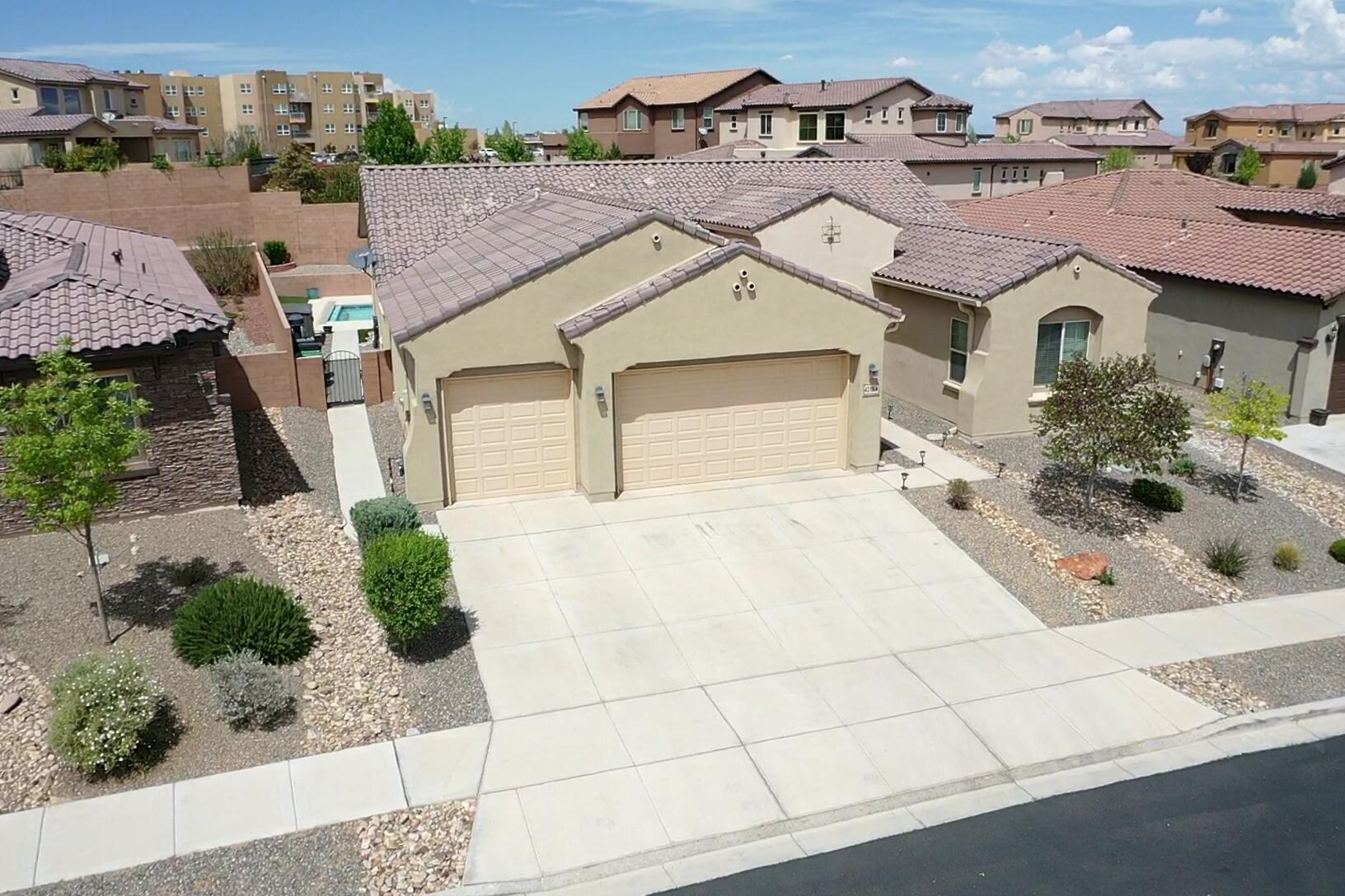 4218 Pico Norte Lane NE