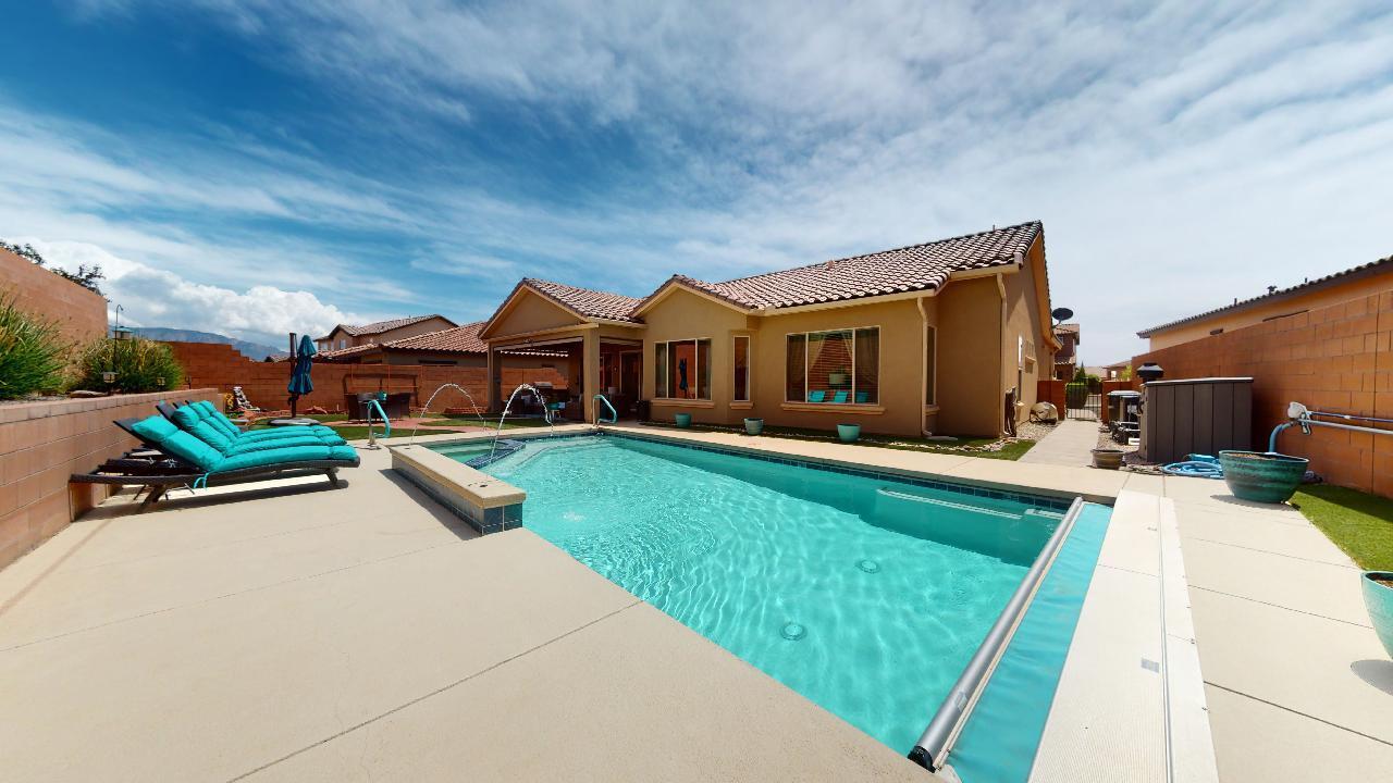 4218 Pico Norte Lane NE