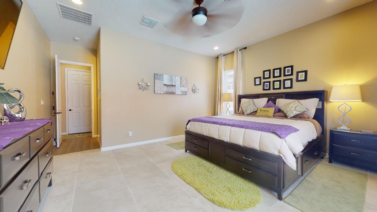 4218 Pico Norte Lane NE