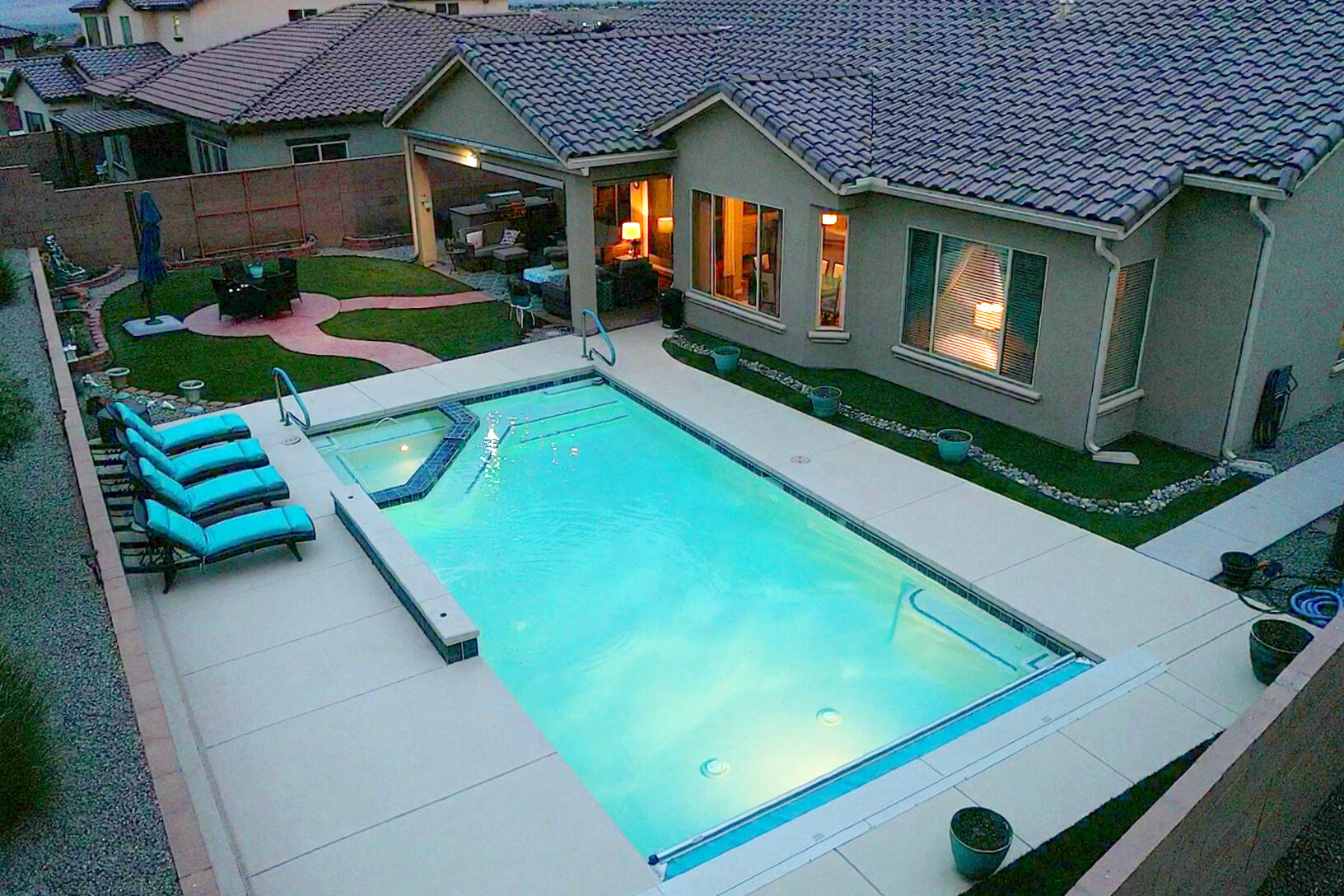 4218 Pico Norte Lane NE