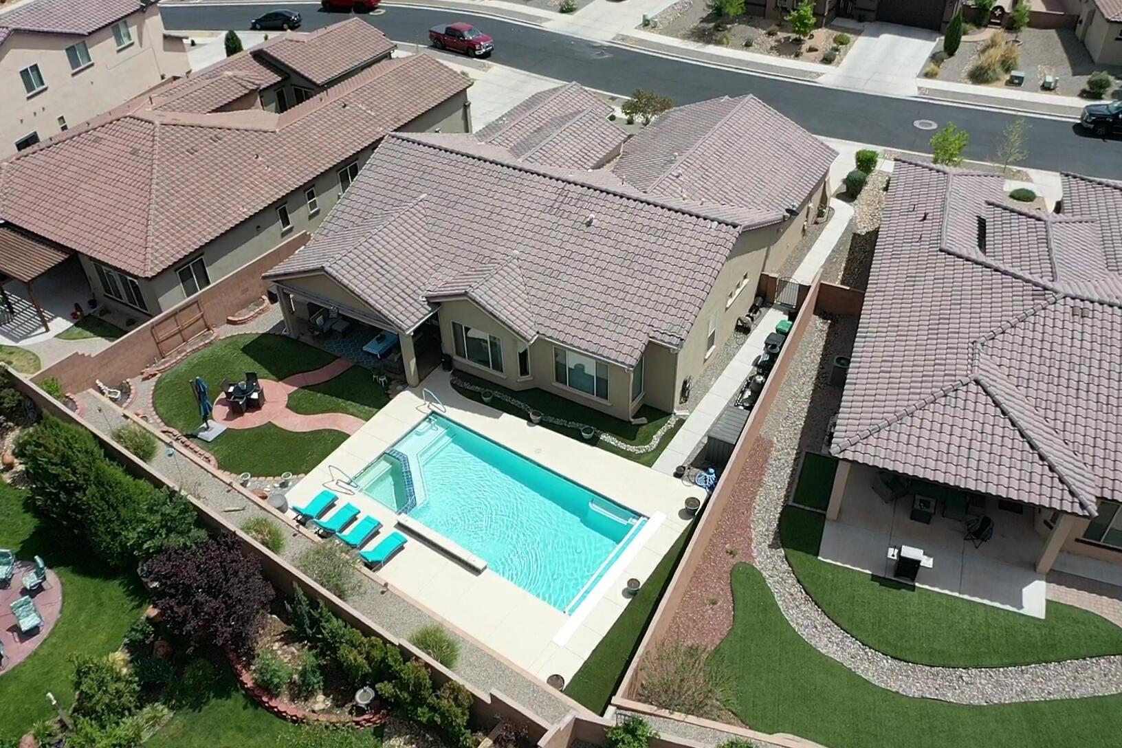 4218 Pico Norte Lane NE