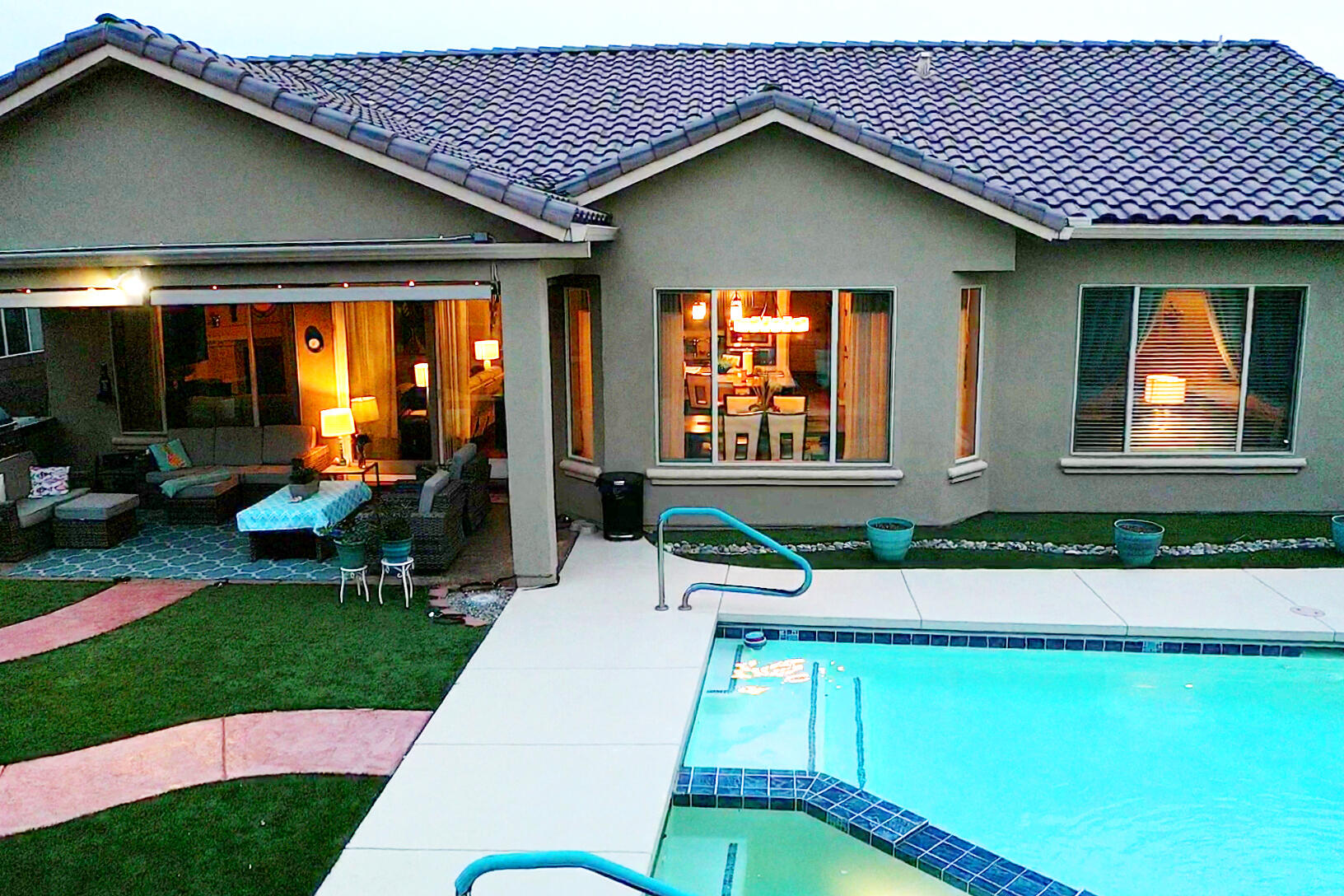 4218 Pico Norte Lane NE