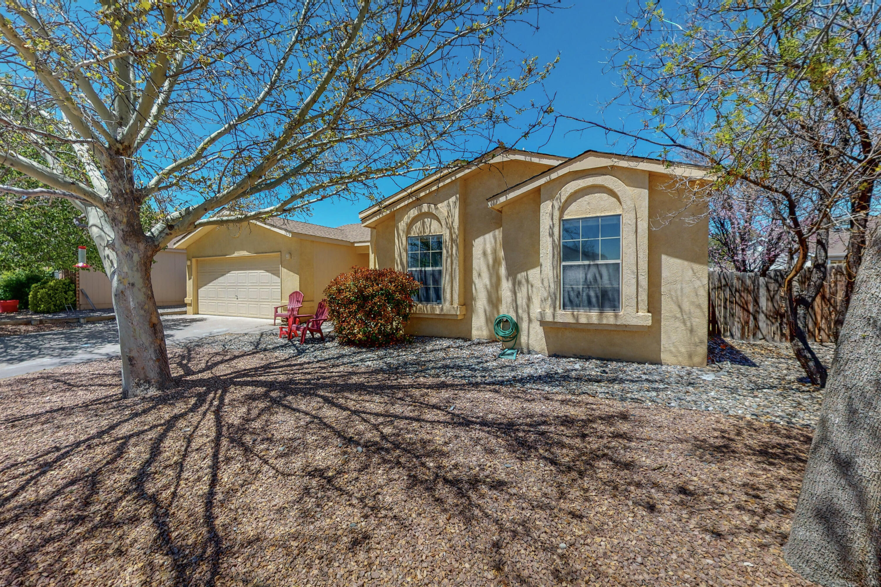 1379 Fireweed Drive NE