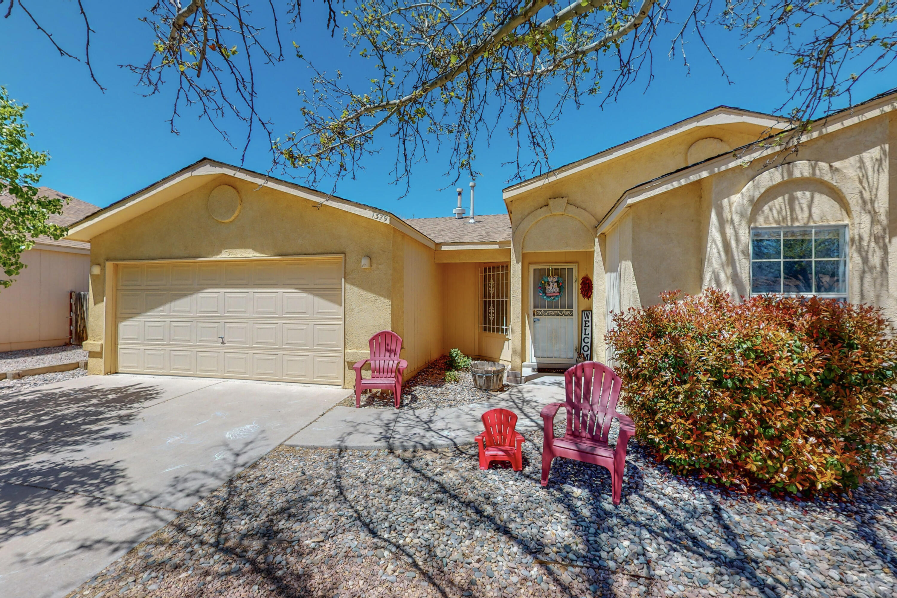 1379 Fireweed Drive NE