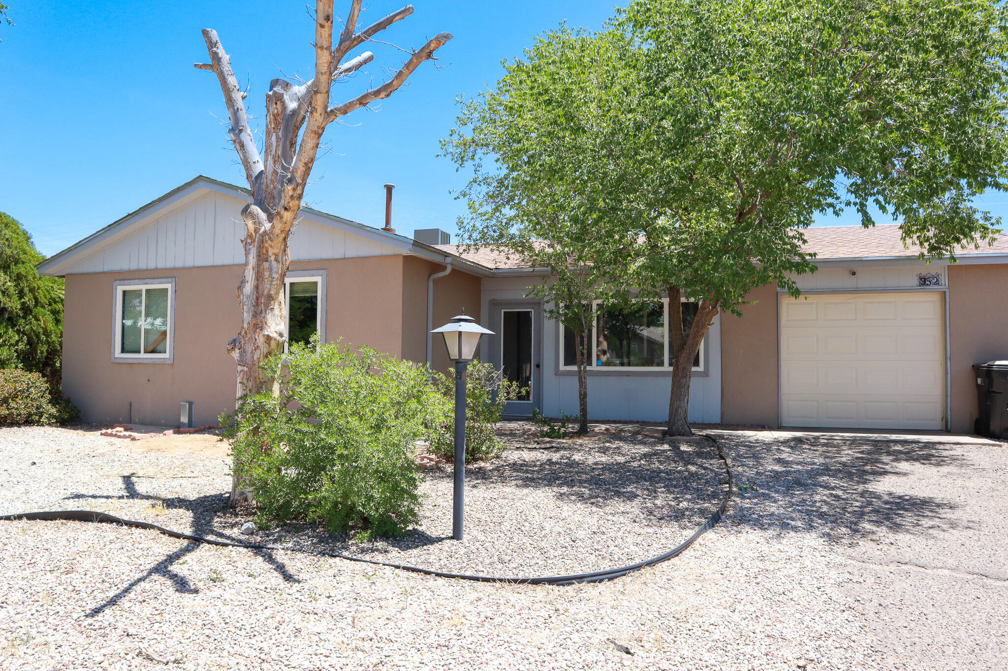 952 Sunflower Drive SW