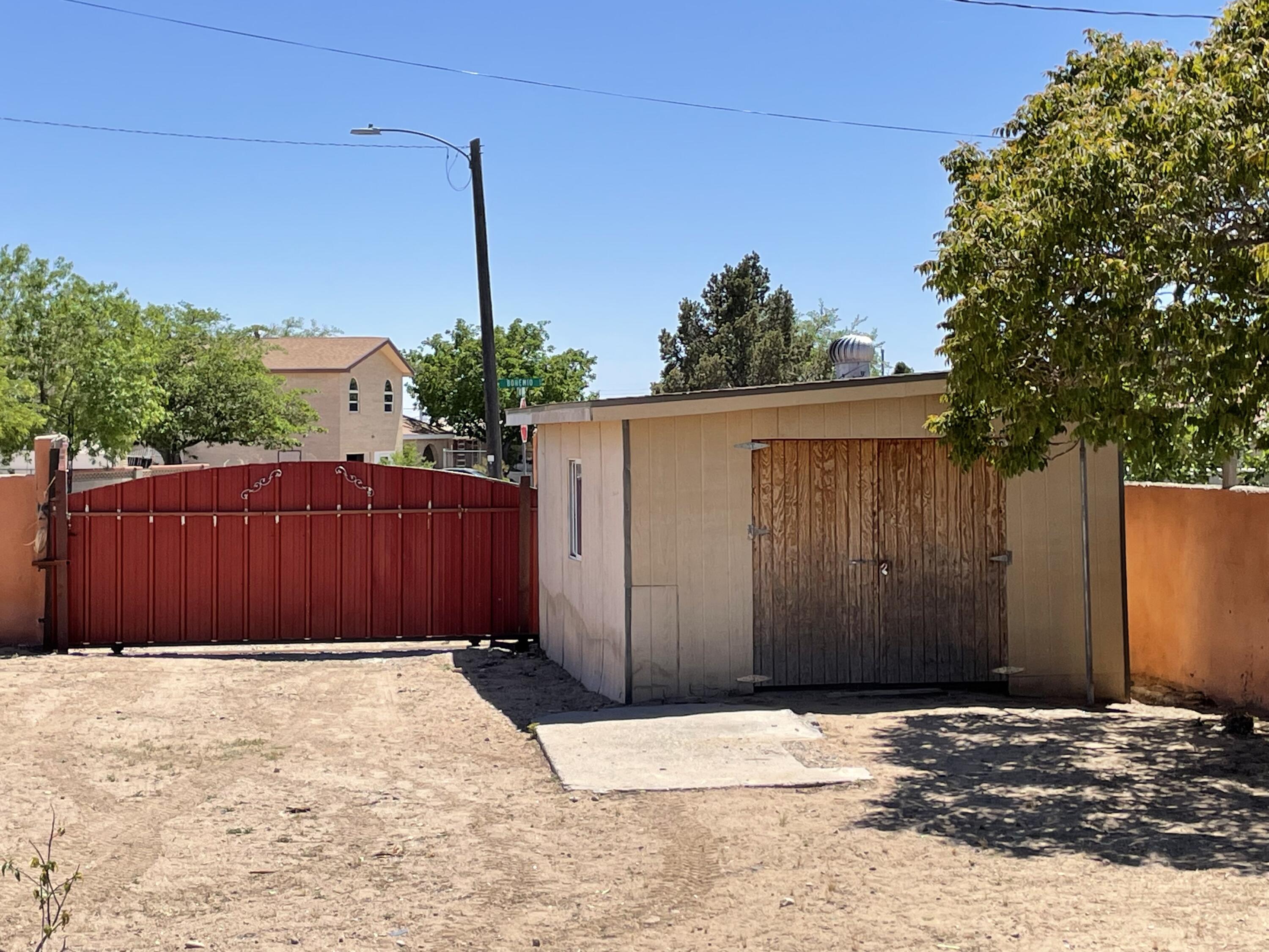5500 Gallegos Road SW