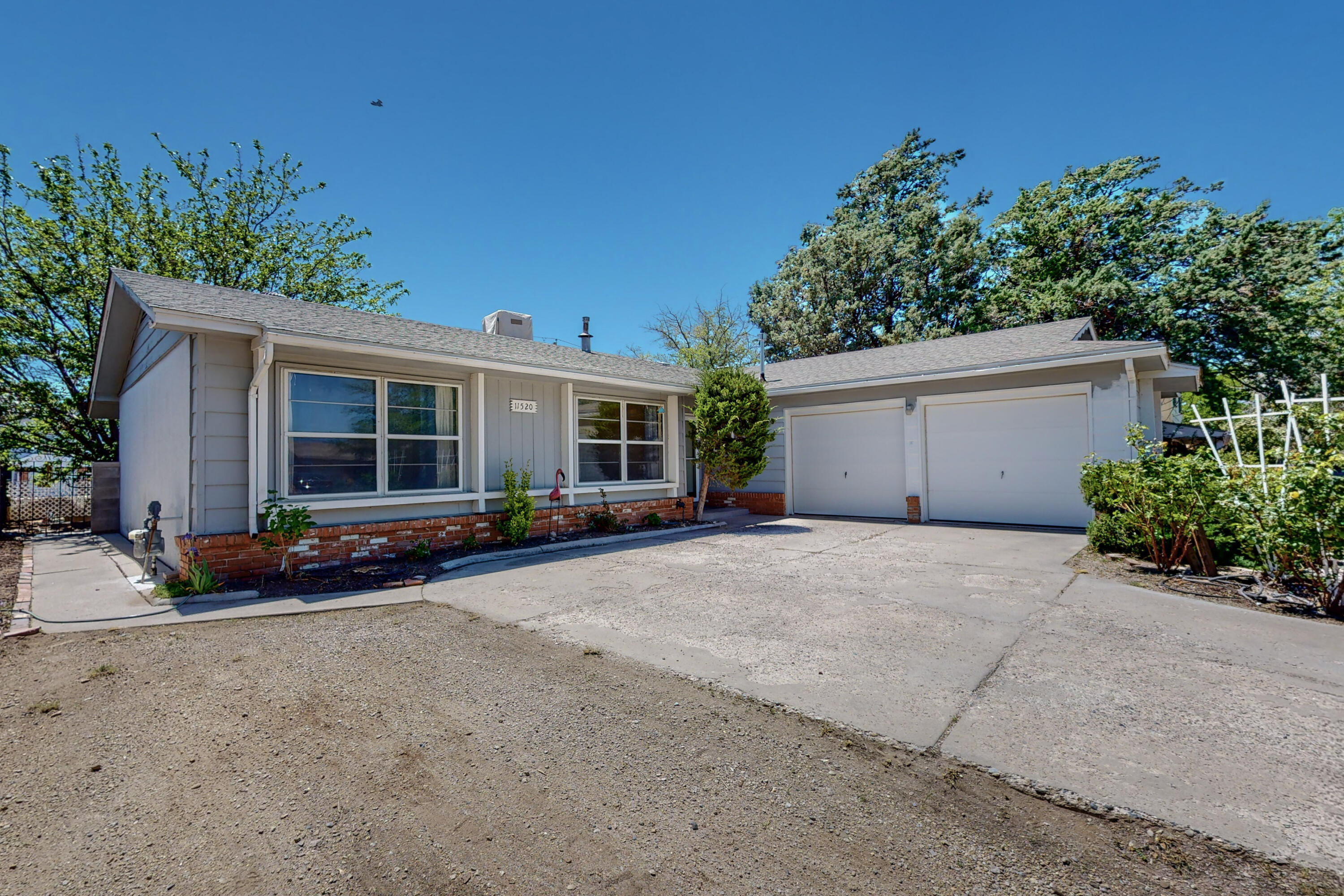 11520 Palm Springs Avenue NE