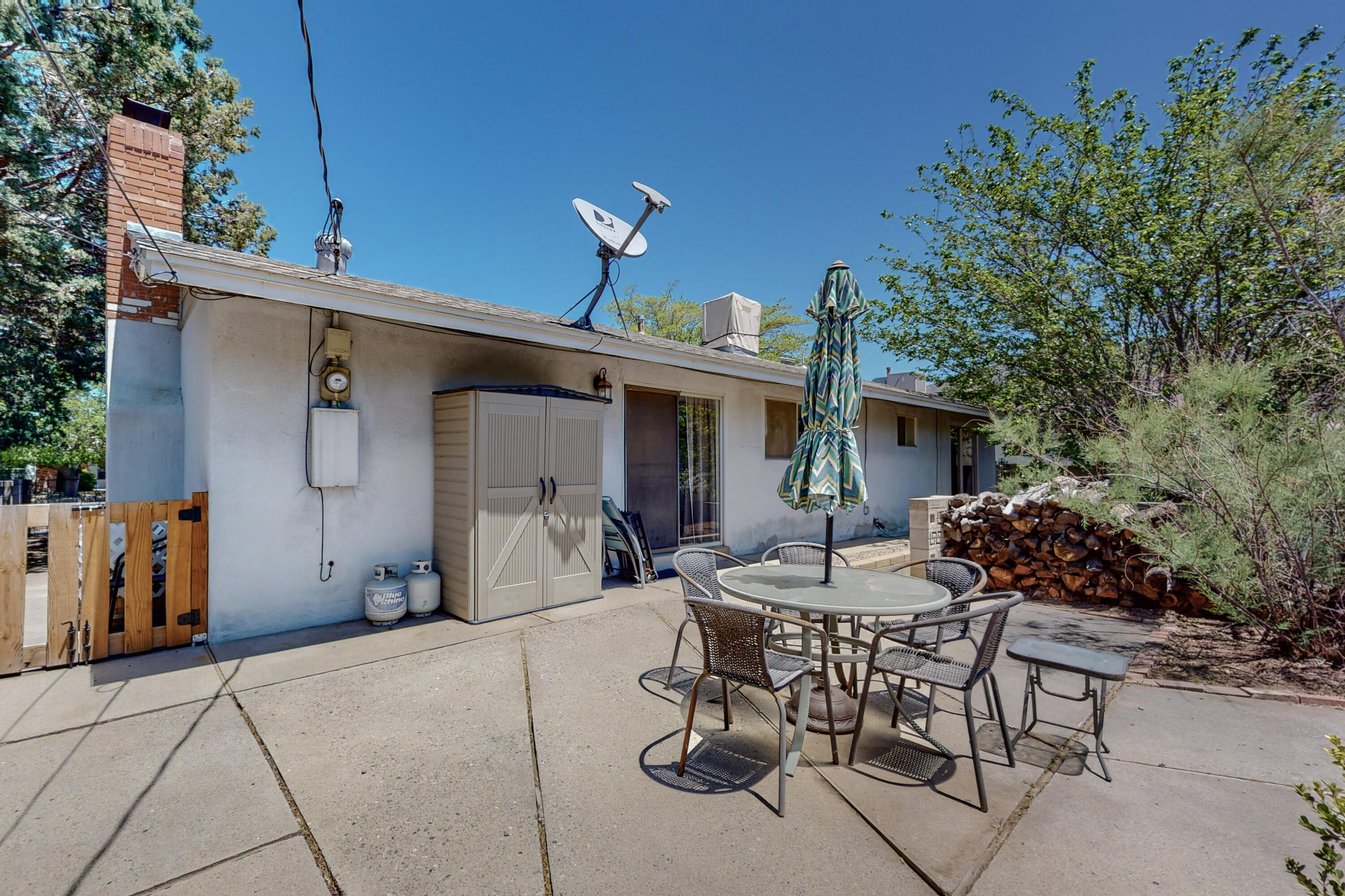 11520 Palm Springs Avenue NE