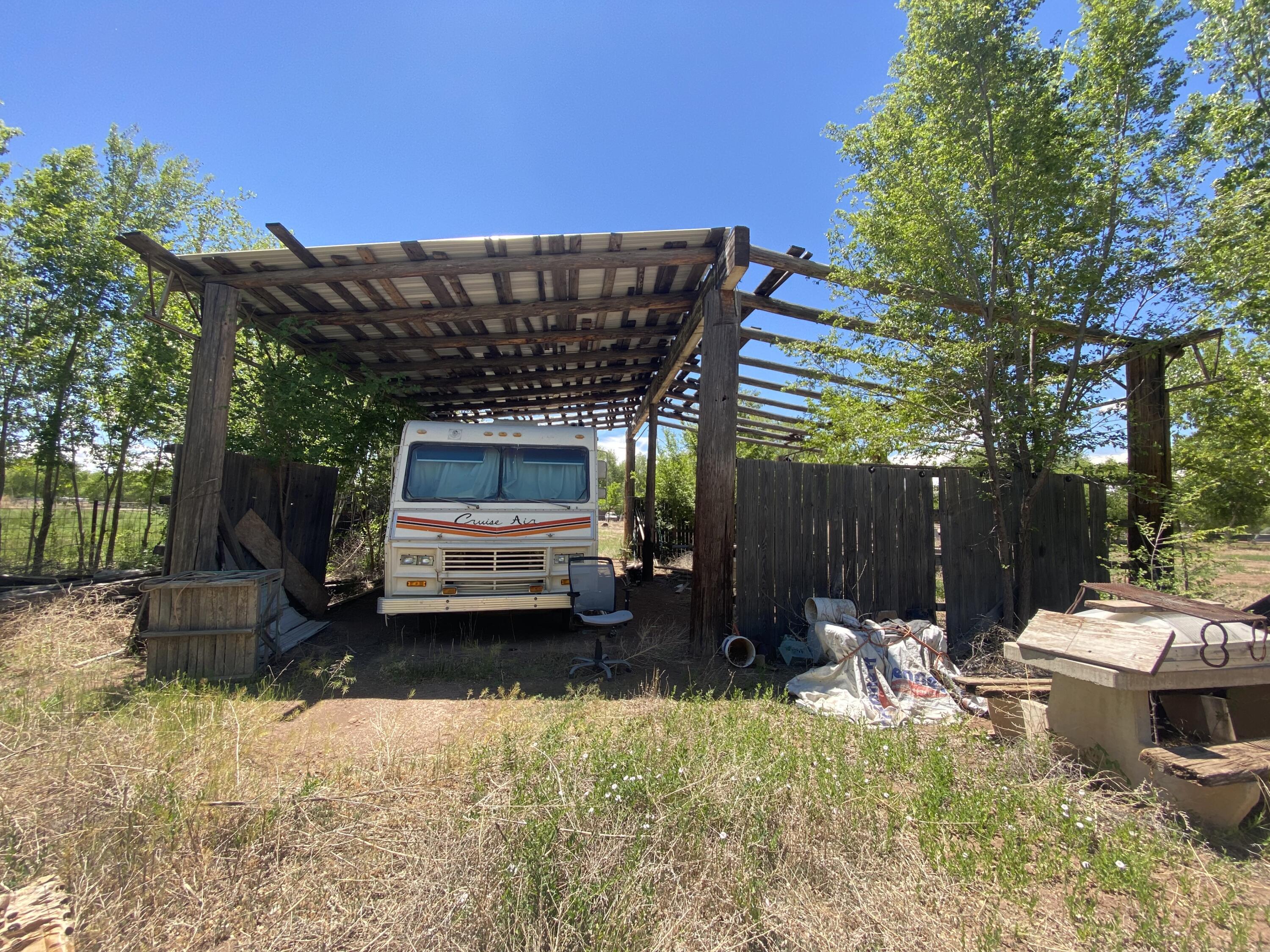 35 Benito Lane SW