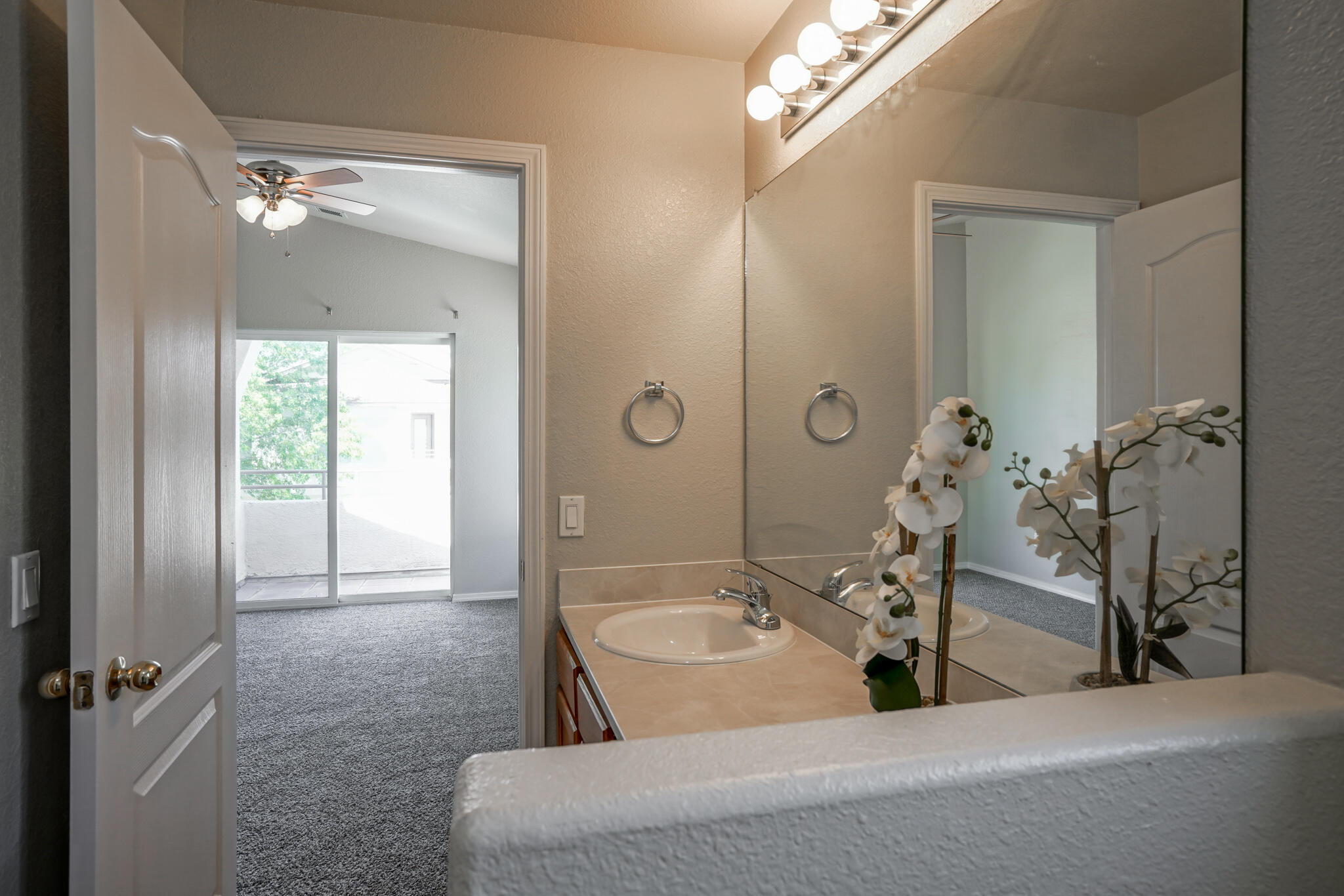 6501 San Antonio Drive NE Unit: 701