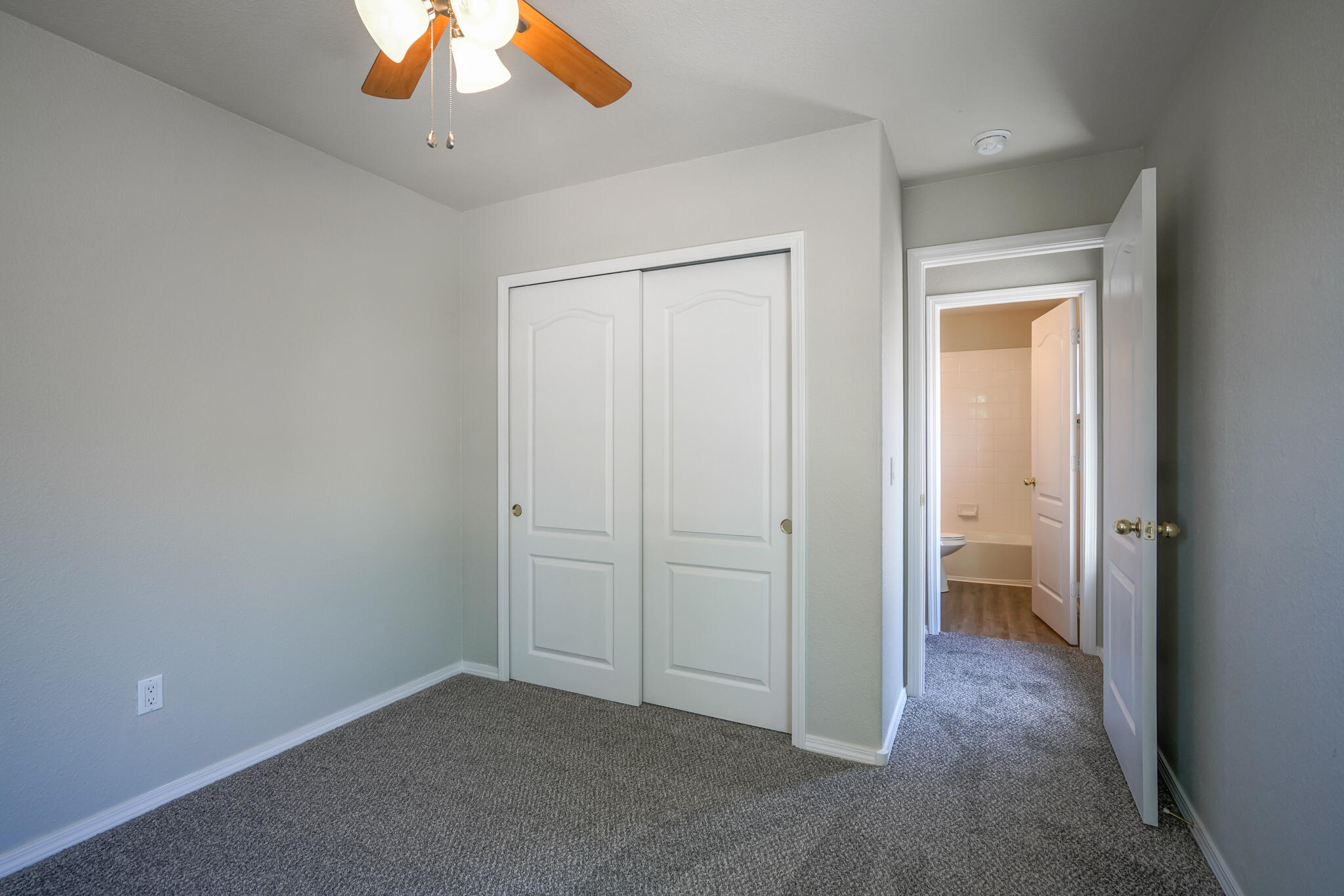 6501 San Antonio Drive NE Unit: 701