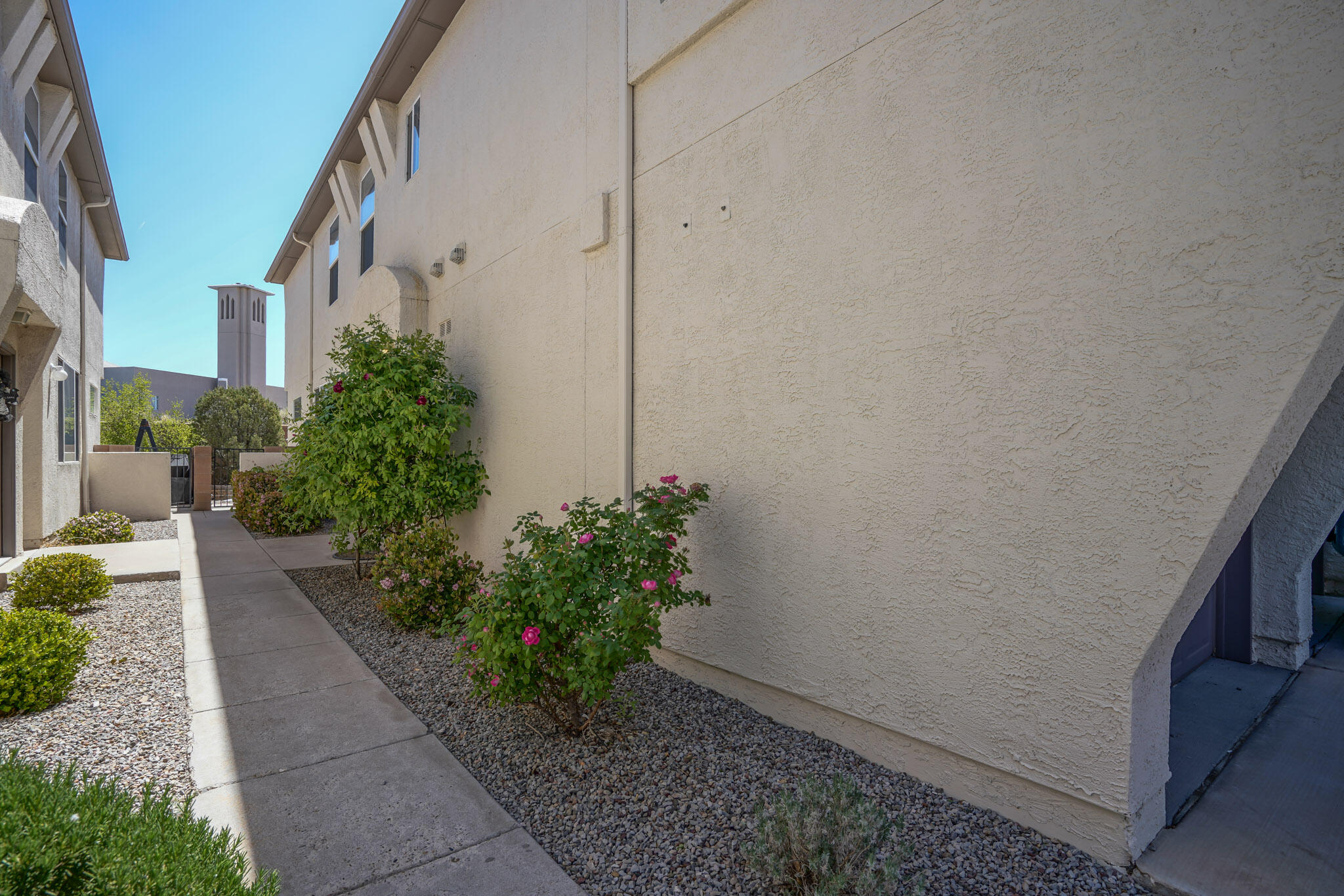 6501 San Antonio Drive NE Unit: 701