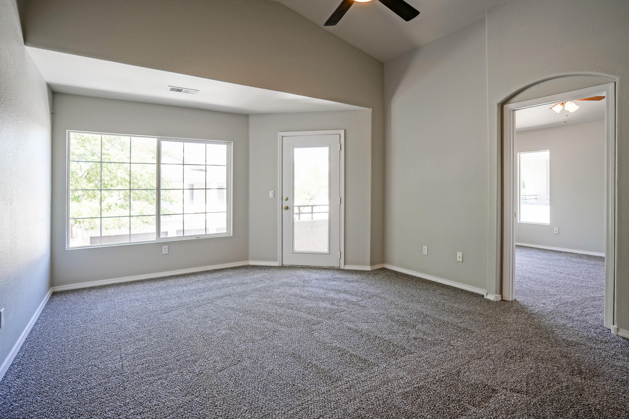 6501 San Antonio Drive NE Unit: 701