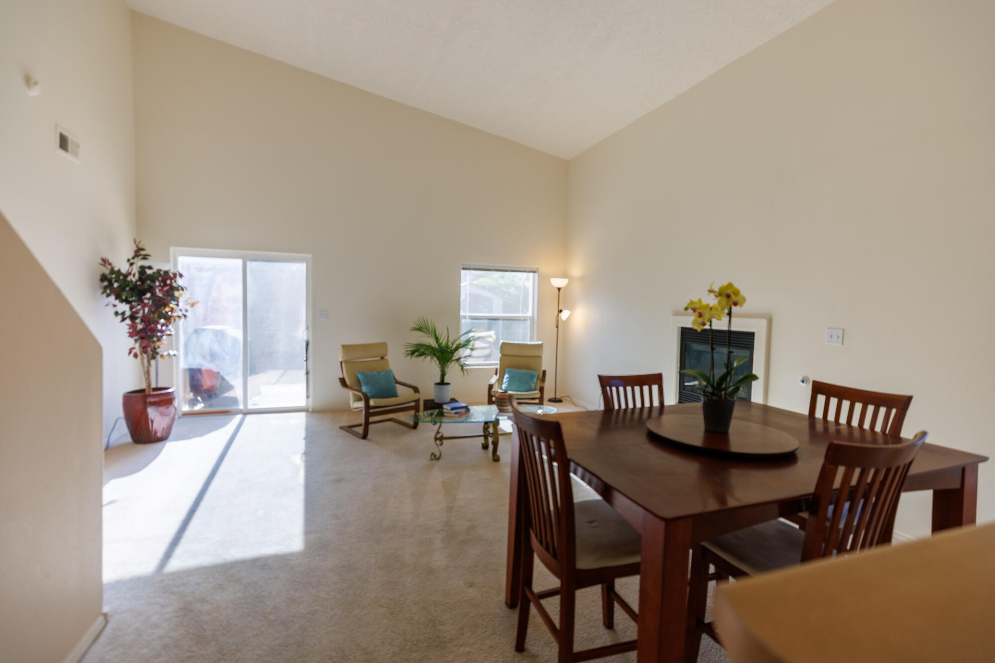 2822 Solano Del Sol Drive NE